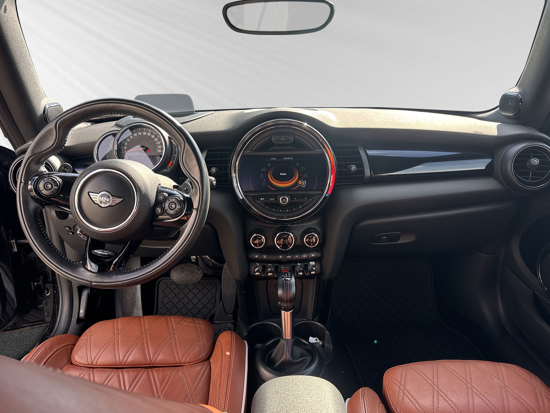 MINI Cooper S Cabriolet Steptronic-image-5