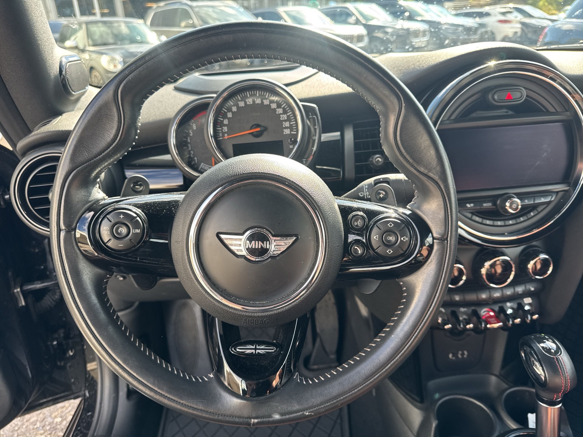 MINI Cooper S Cabriolet Steptronic-image-11