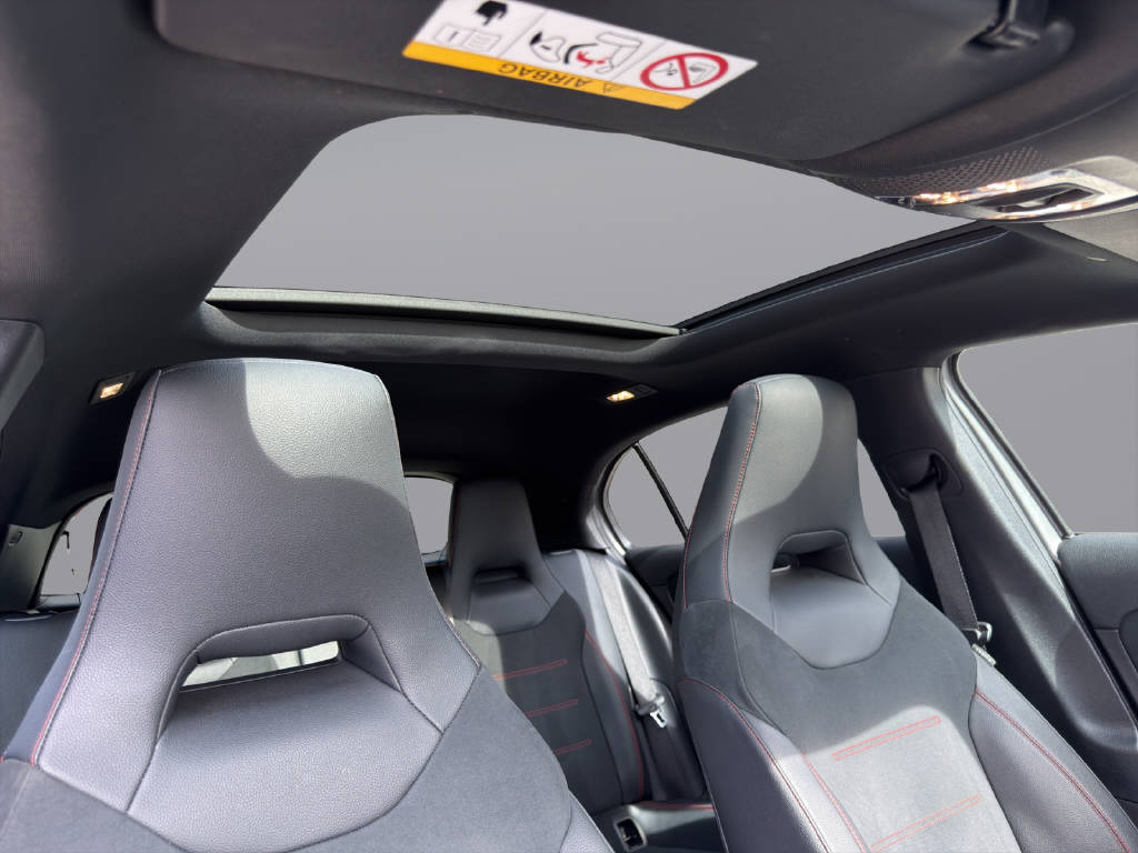 MERCEDES-BENZ A 250 AMG Line 4m-image-16