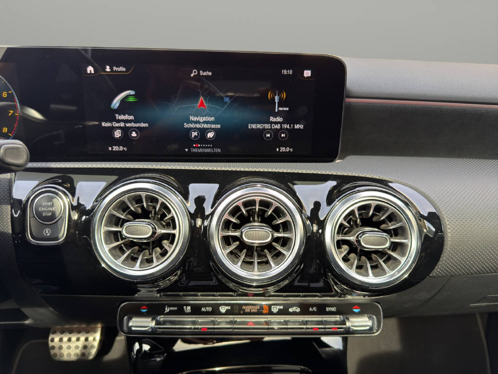 MERCEDES-BENZ A 250 AMG Line 4m-image-9