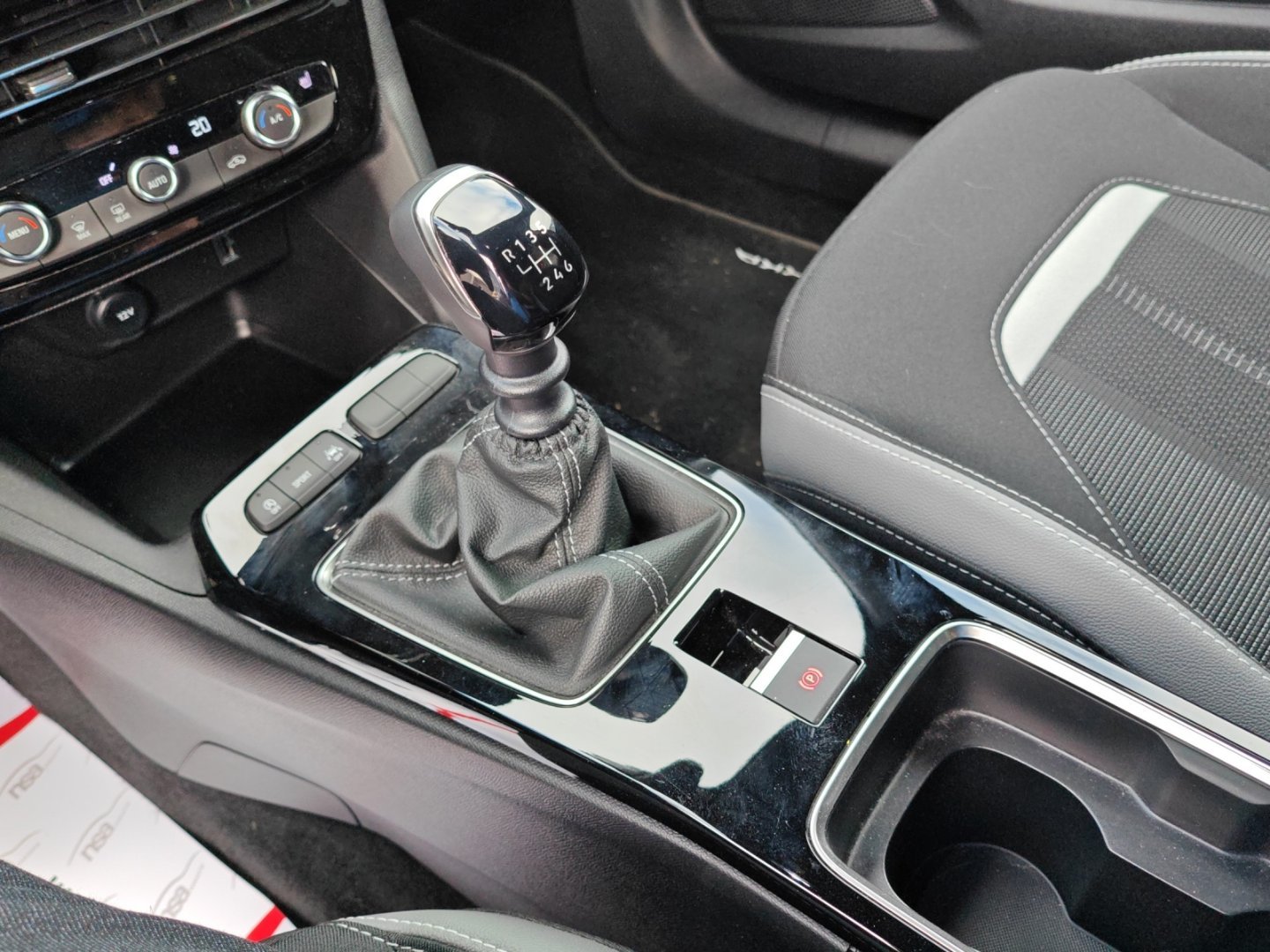 OPEL Mokka 1.2 Direct Injection Turbo GS (Véhicule Suisse · Garantie · DAB · Faible kilométrage)-image-14