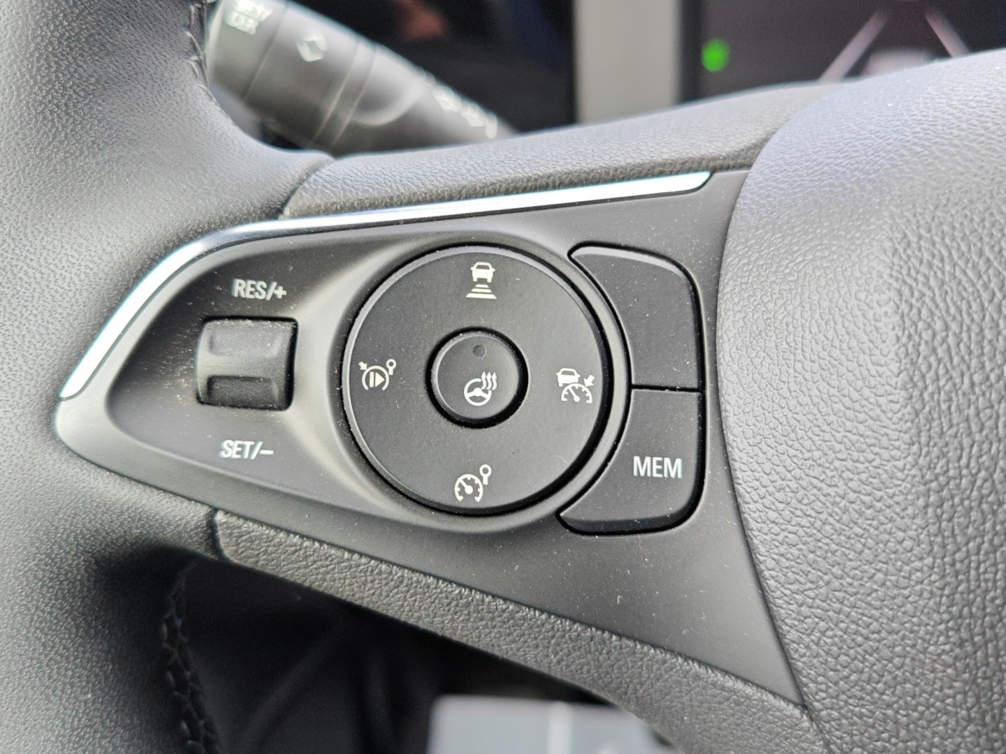 OPEL Mokka 1.2 Direct Injection Turbo GS (Véhicule Suisse · Garantie · DAB · Faible kilométrage)-image-20