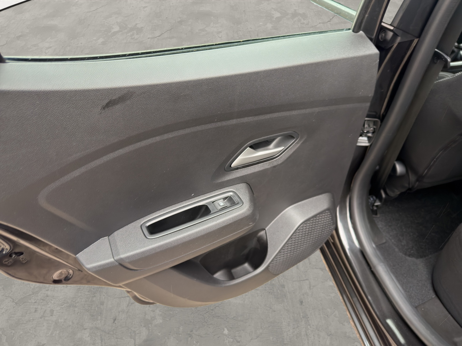 DACIA Sandero TCe 90 Expression-image-16