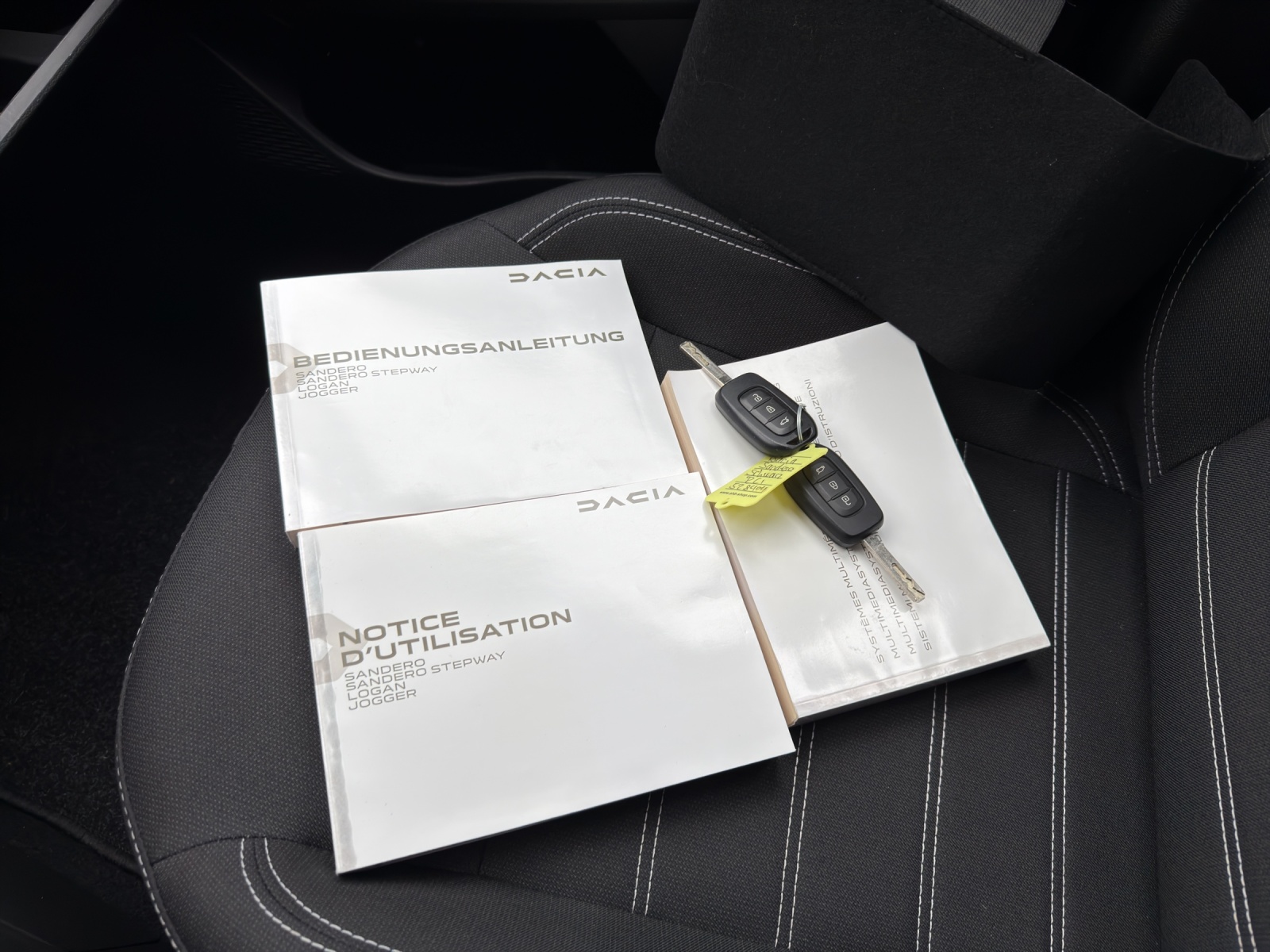 DACIA Sandero TCe 90 Expression-image-21