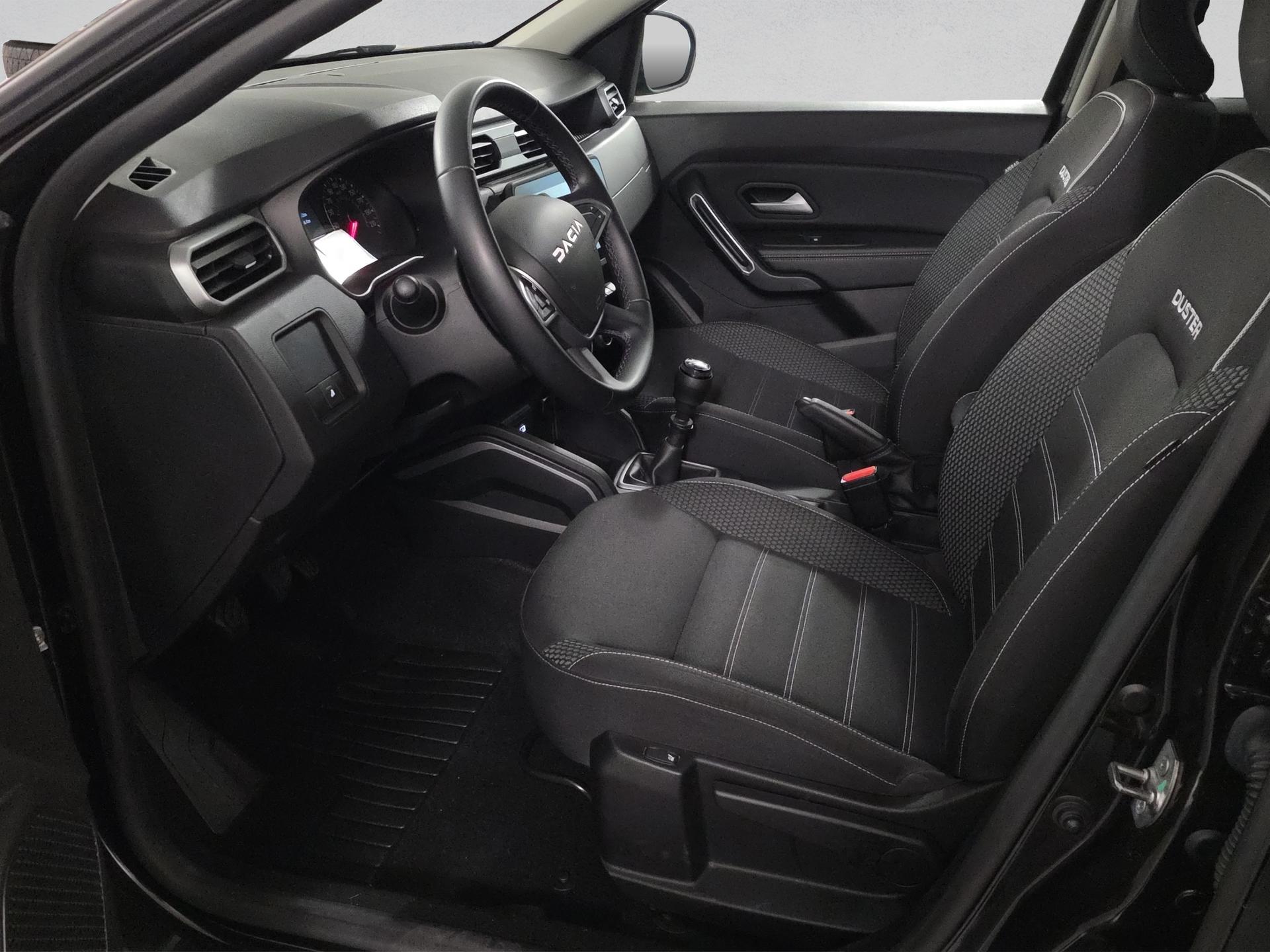 DACIA Duster TCe 150 Journey 4x4-image-8