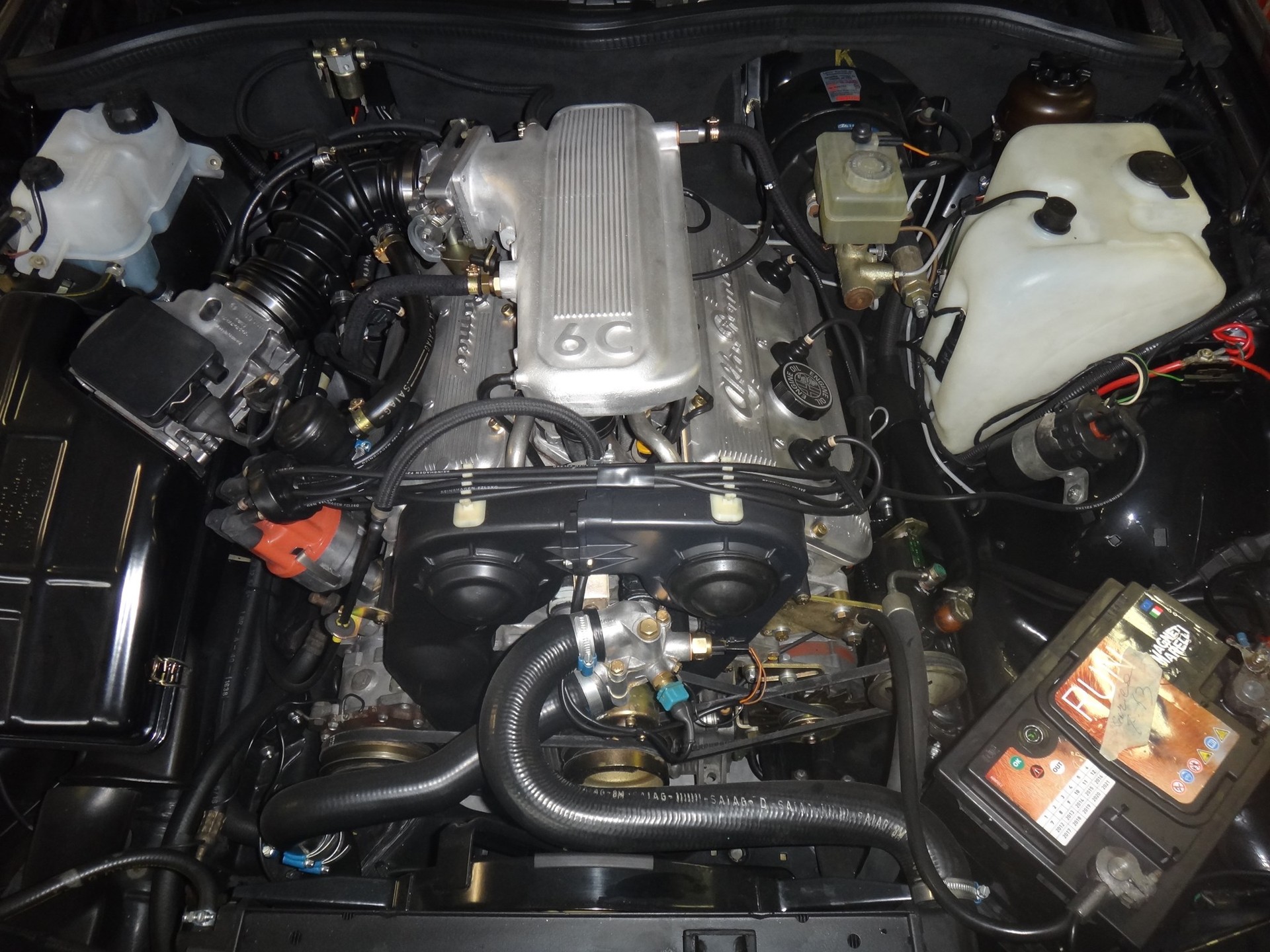 ALFA ROMEO 75 3.0 Q.Verde-image-13