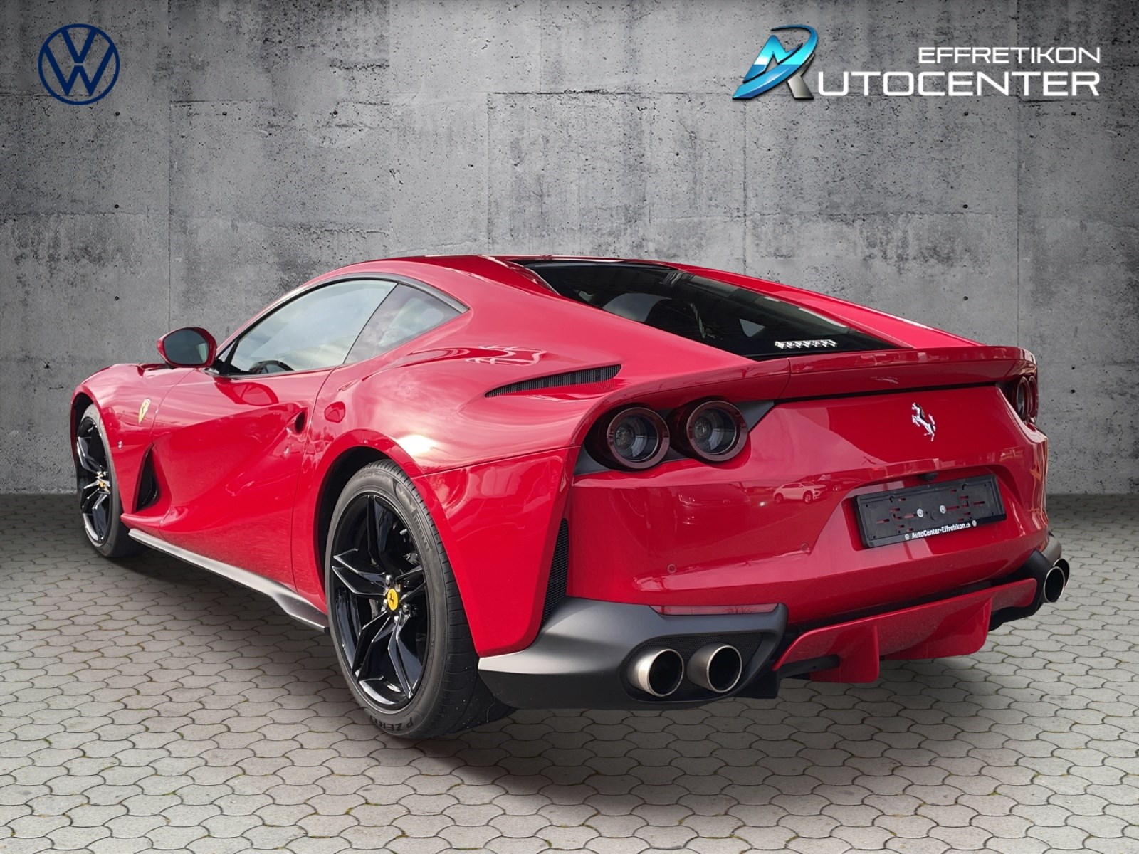 FERRARI 812 Superfast-image-4
