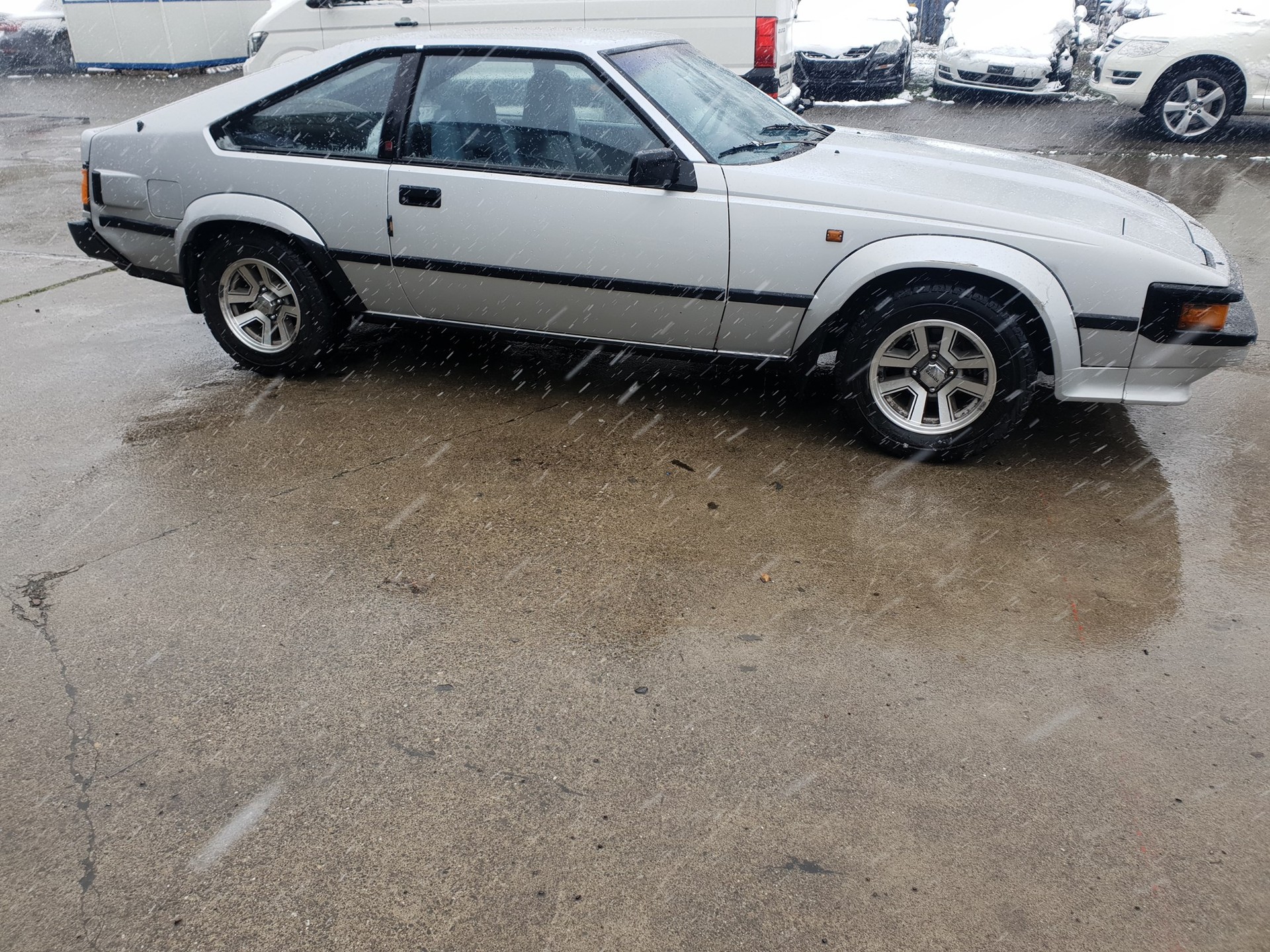 TOYOTA Celica 2800 i Supra-image-2