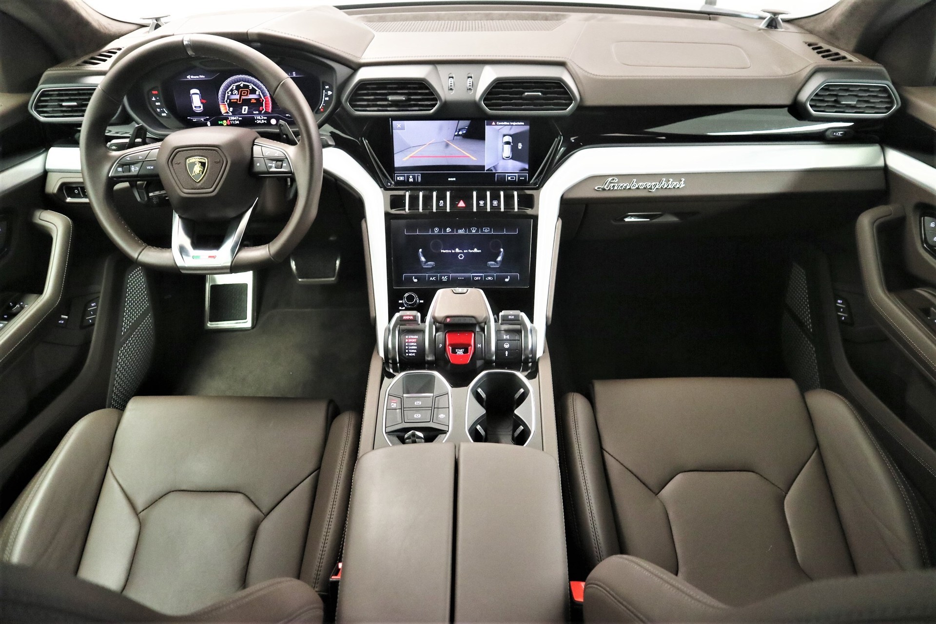 LAMBORGHINI Urus E-Gear-image-9
