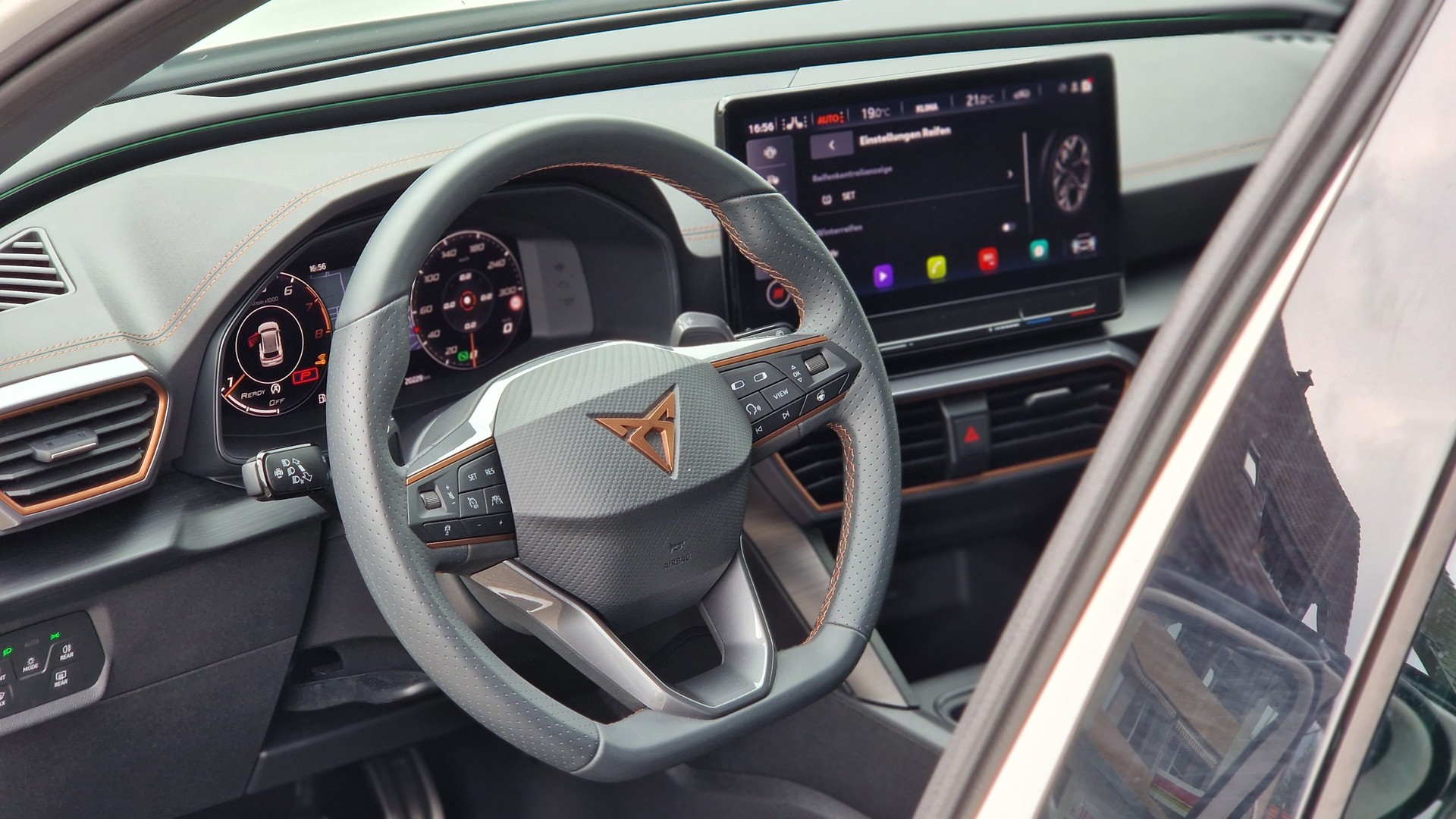 CUPRA Formentor 2.0TSI VZ DSG-image-6