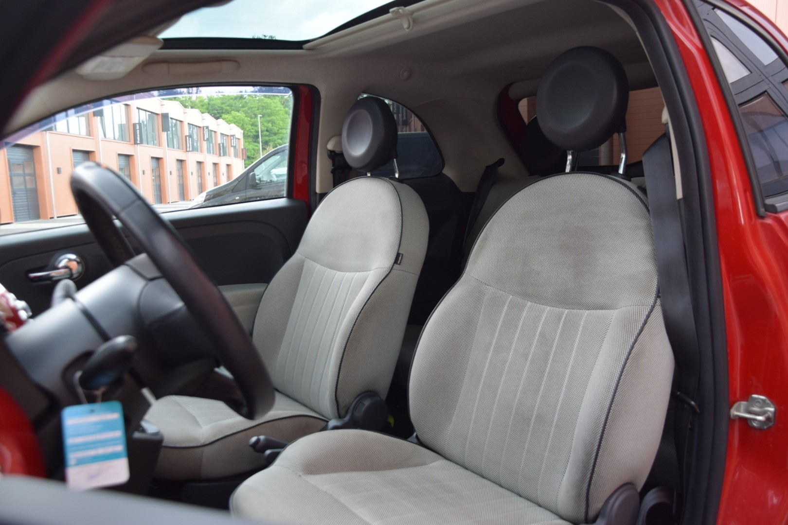 FIAT 500 1.4 16V Lounge Dualogic-image-16