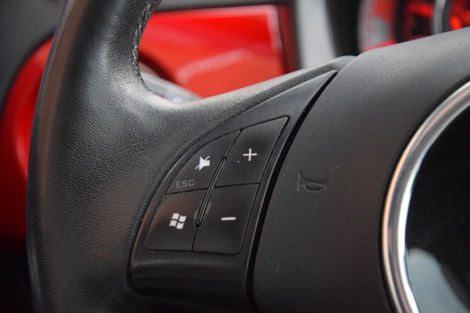 FIAT 500 1.4 16V Lounge Dualogic-image-8