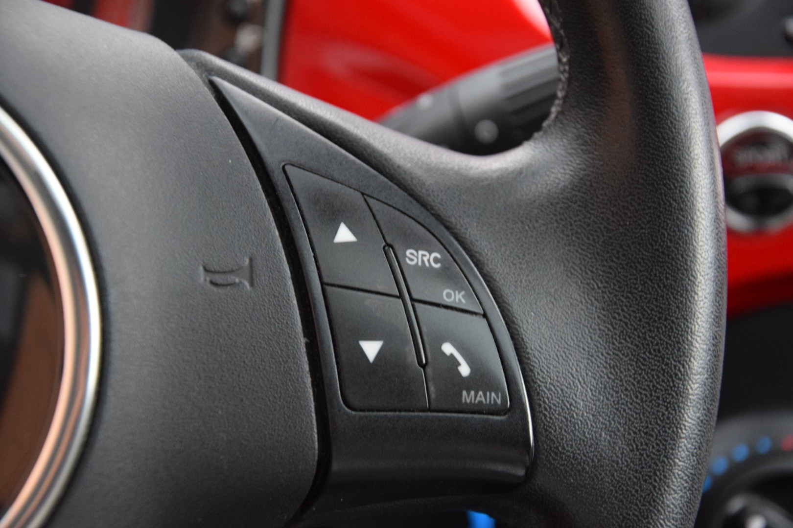 FIAT 500 1.4 16V Lounge Dualogic-image-9