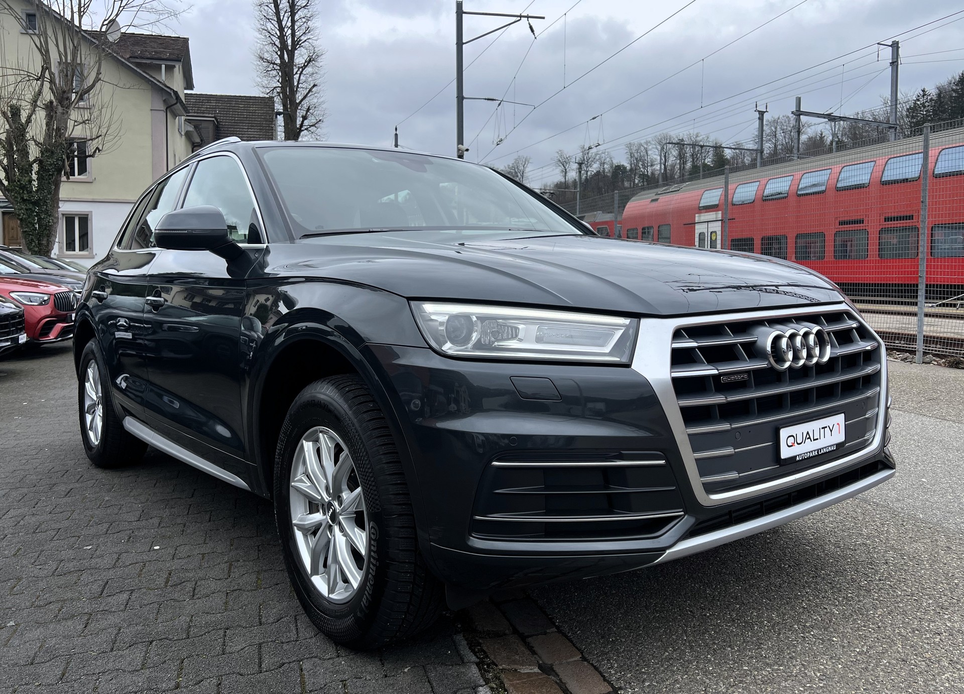 AUDI Q5 2.0 TFSI sport quattro S-tronic-image-6