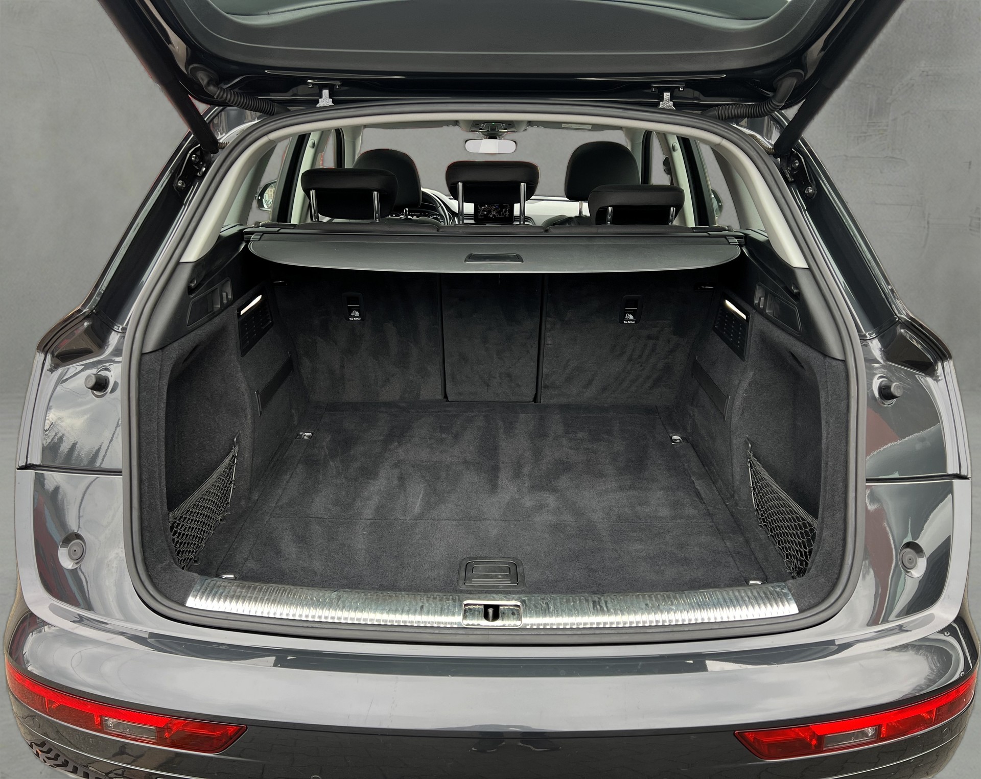 AUDI Q5 2.0 TFSI sport quattro S-tronic-image-9