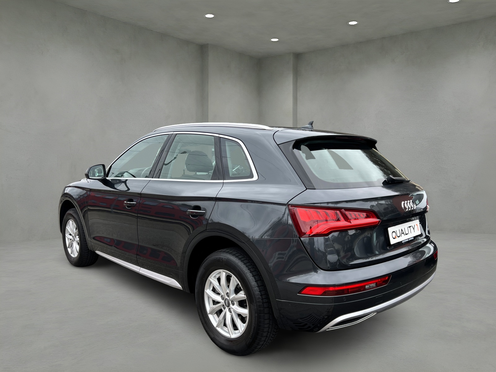 AUDI Q5 2.0 TFSI sport quattro S-tronic-image-2