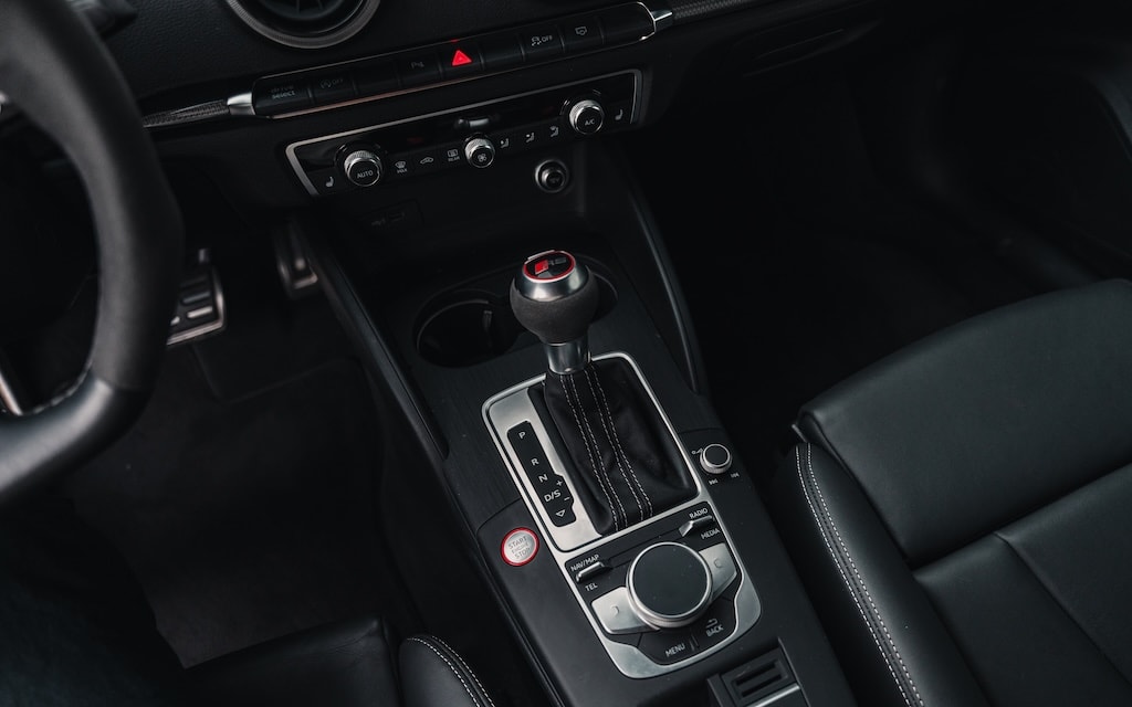 AUDI RS3 Sportback 2.5 TSI quattro S-tronic-image-8