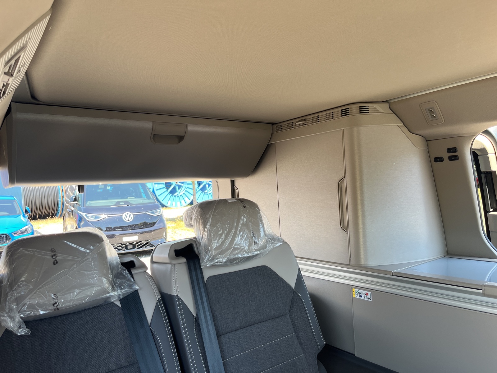 VW California 2.0 TSI Ocean Liberty-image-4