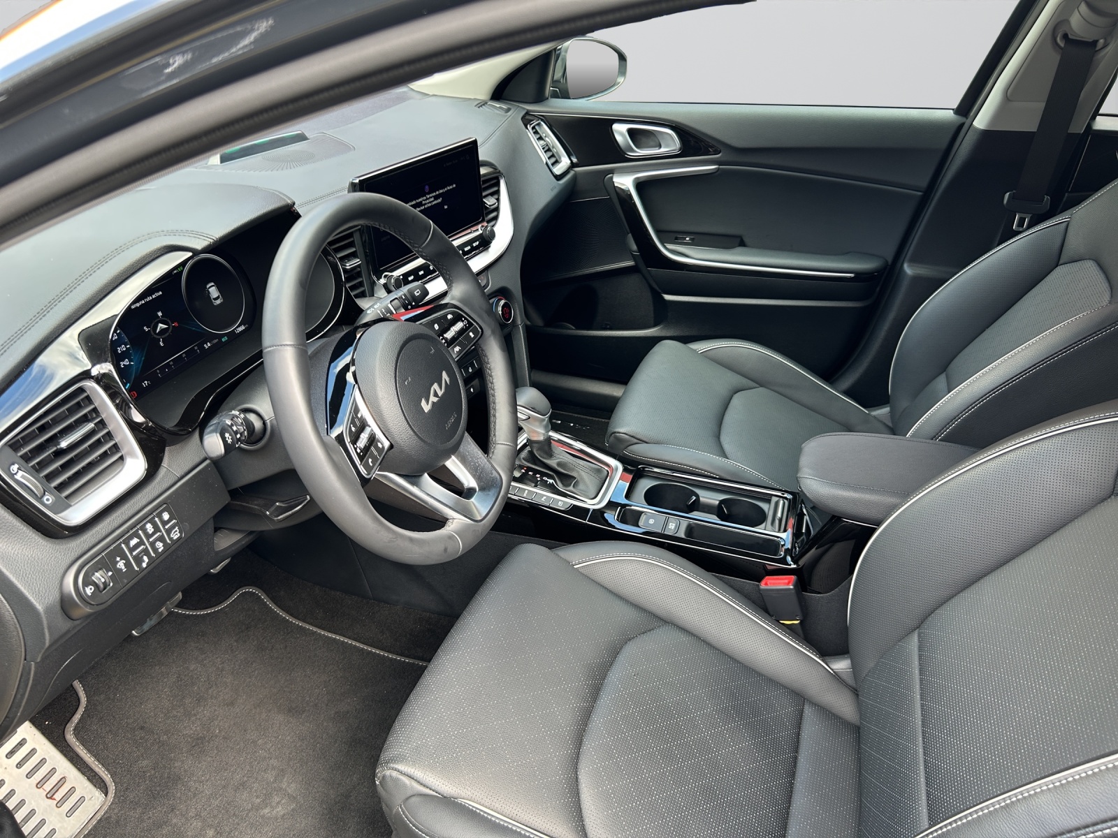 KIA Xceed 1.6 GDi PHEV Style-image-4