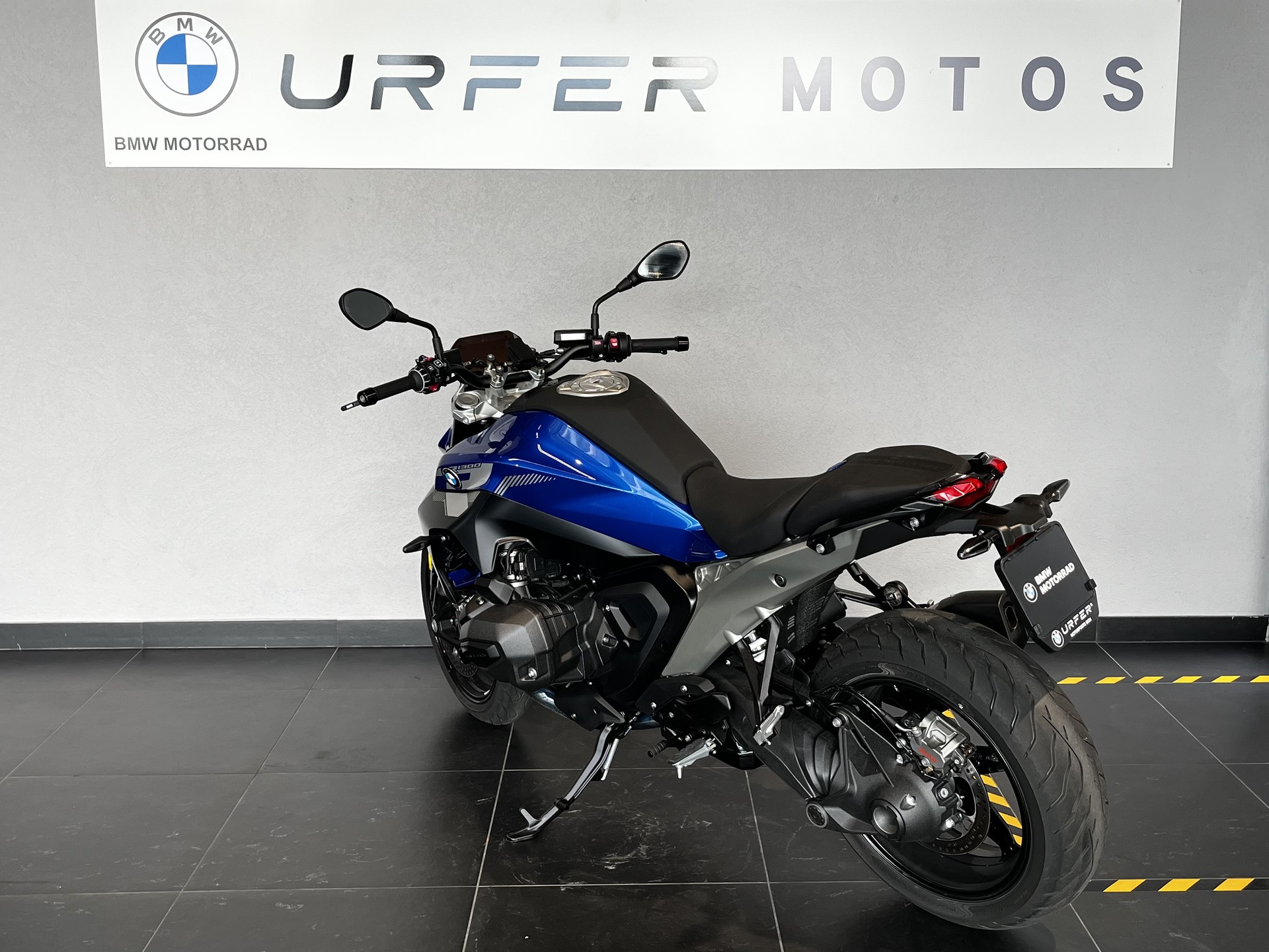 BMW R 1300 R-image-5