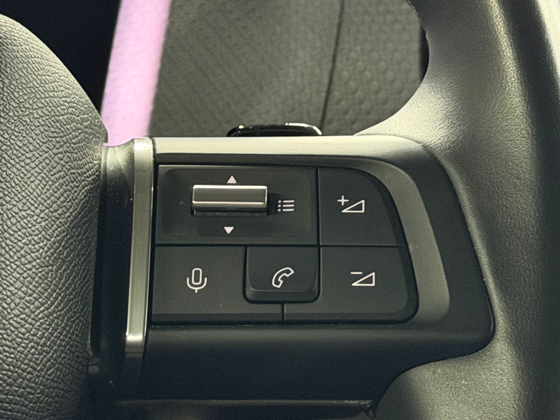 CITROEN C4 X 1.5 BlueHDi Max-image-9