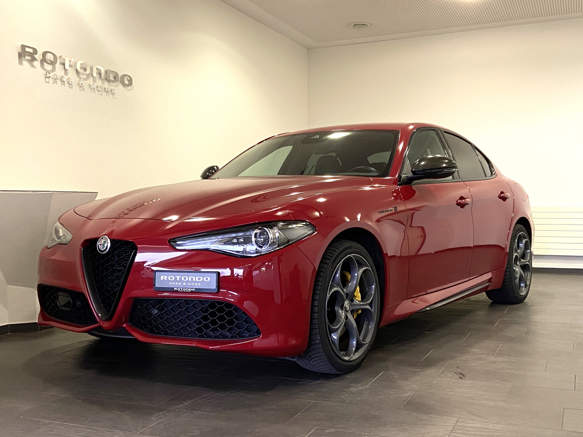 ALFA ROMEO Giulia 2.0 Veloce TI Carbon Q4 Automatic