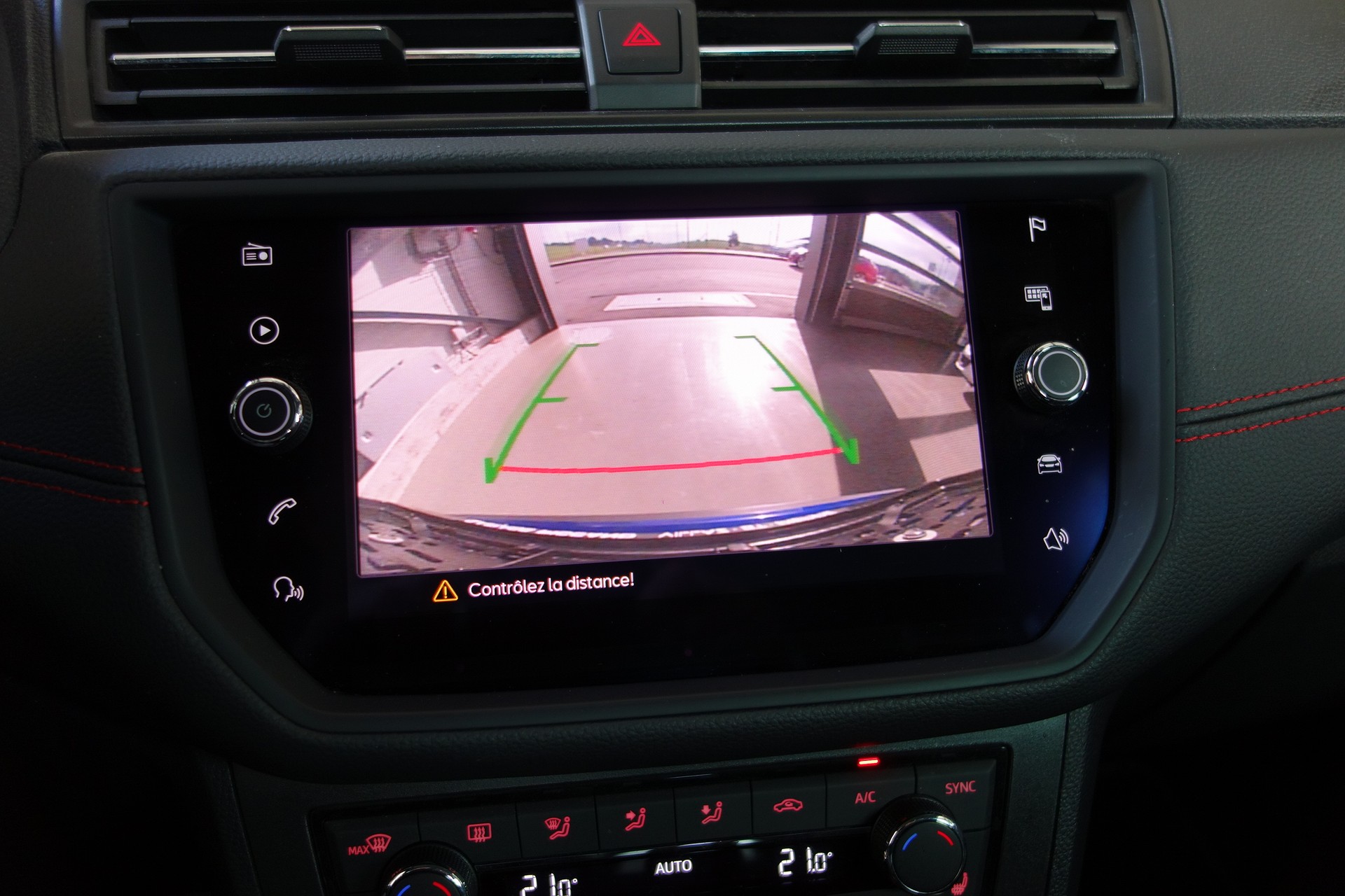 SEAT Arona 1.5 Eco TSI Hola FR DSG-image-9