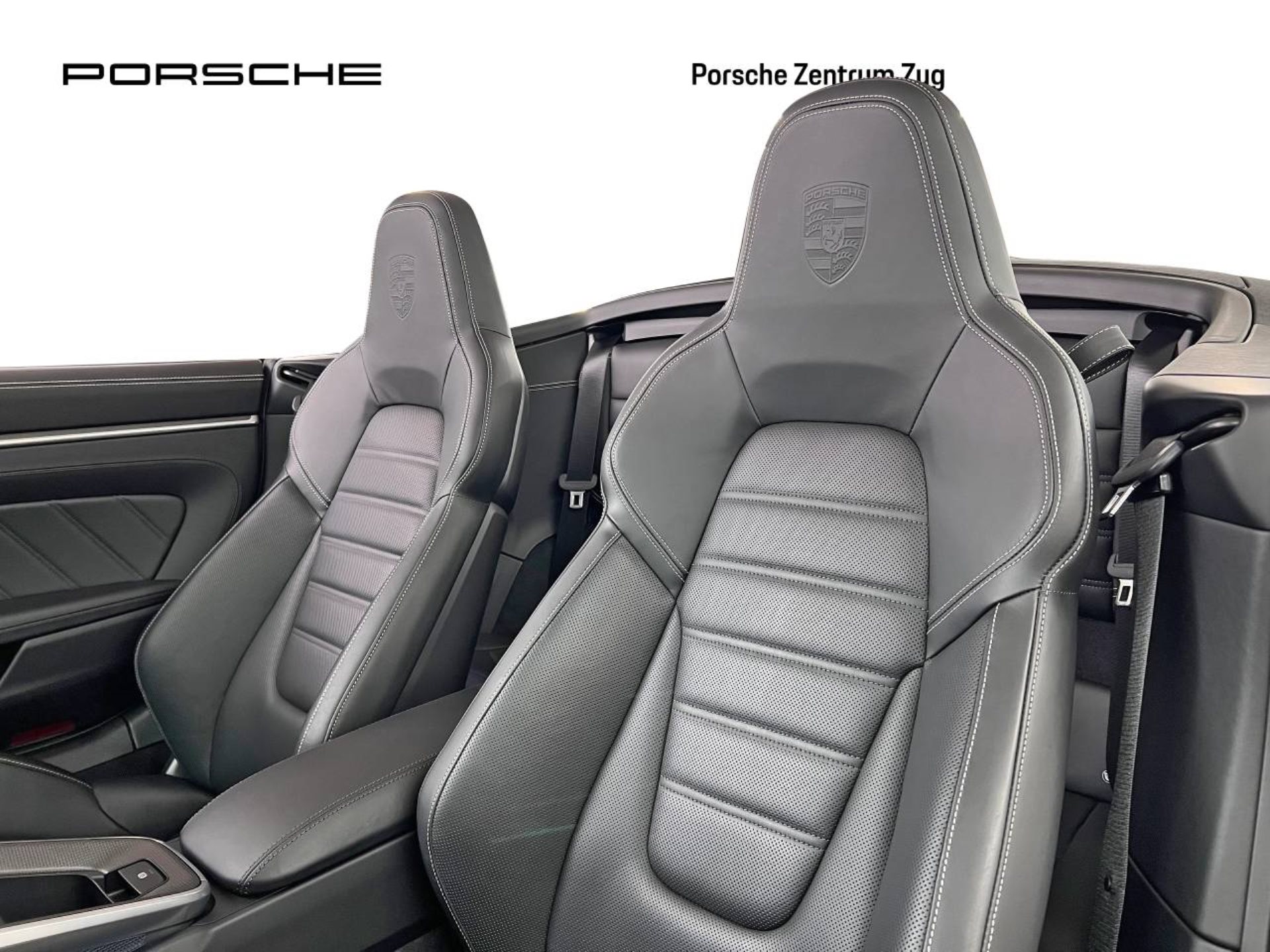PORSCHE 911 Turbo S Cabriolet-image-4