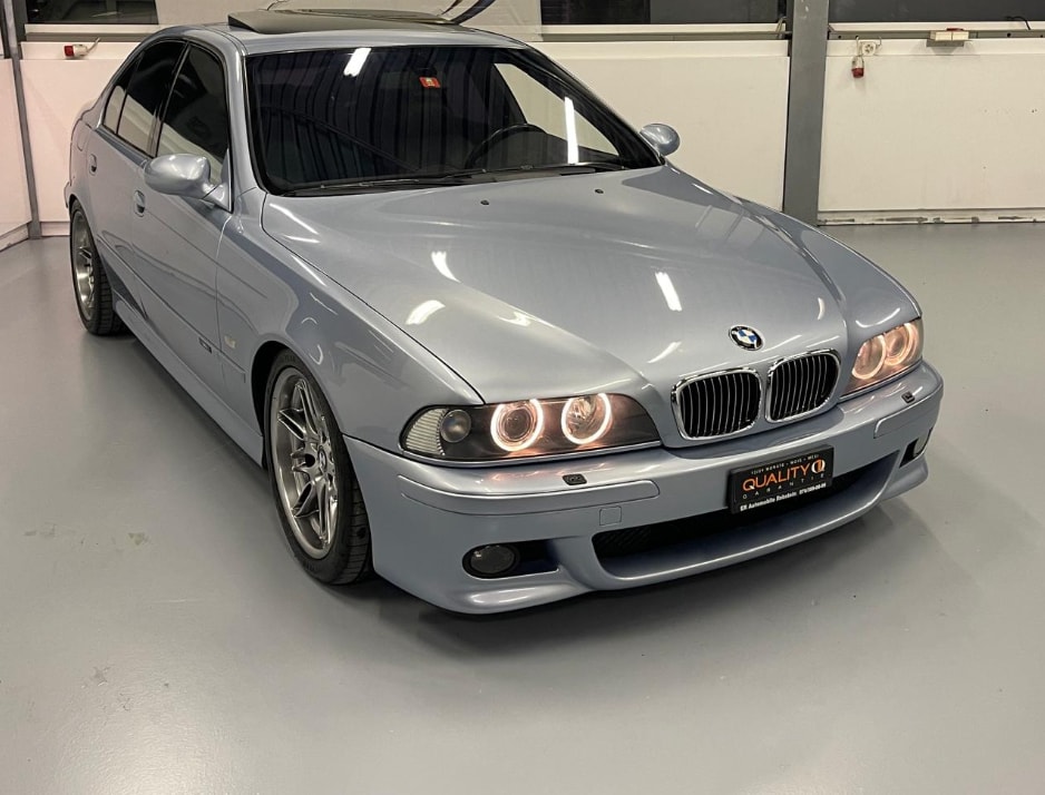 BMW M5-image-1