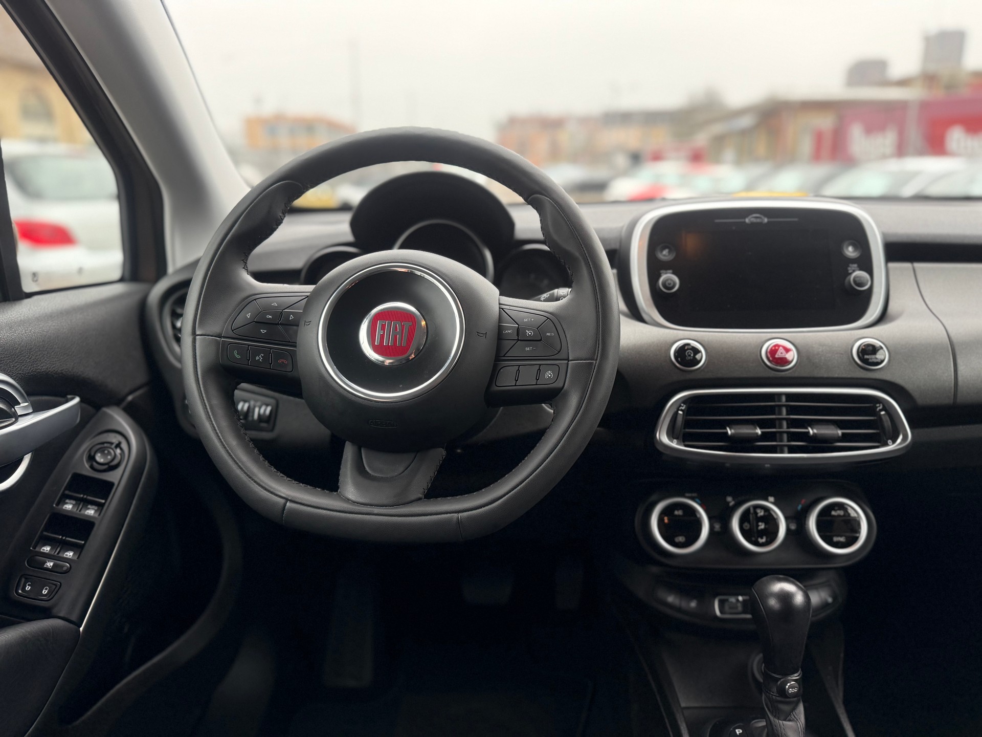 FIAT 500X 1.4T Cross 4x4 Automatic-image-10
