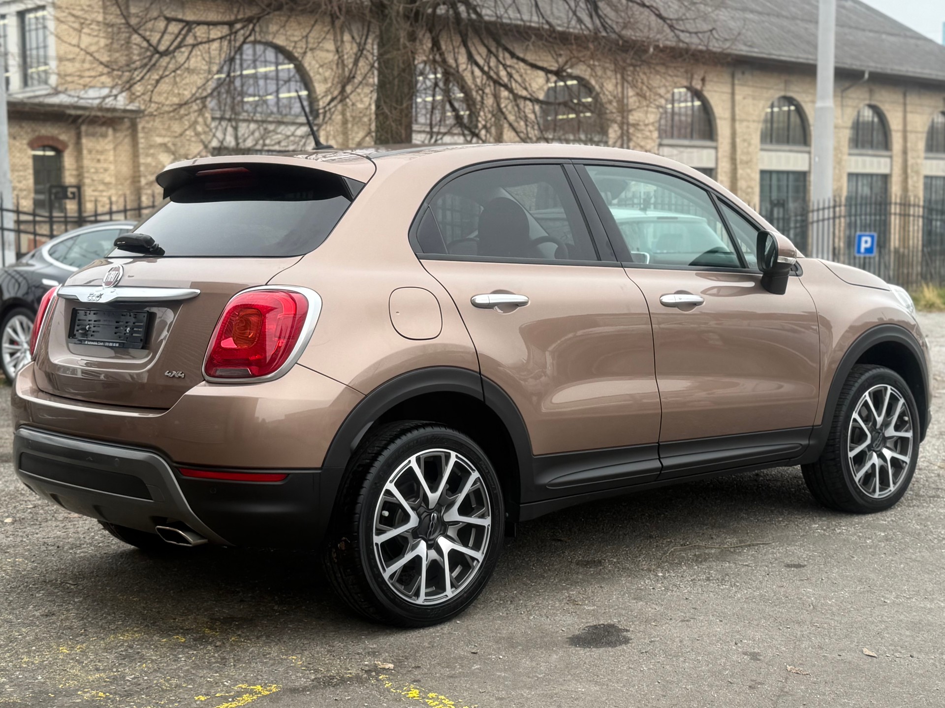 FIAT 500X 1.4T Cross 4x4 Automatic-image-5