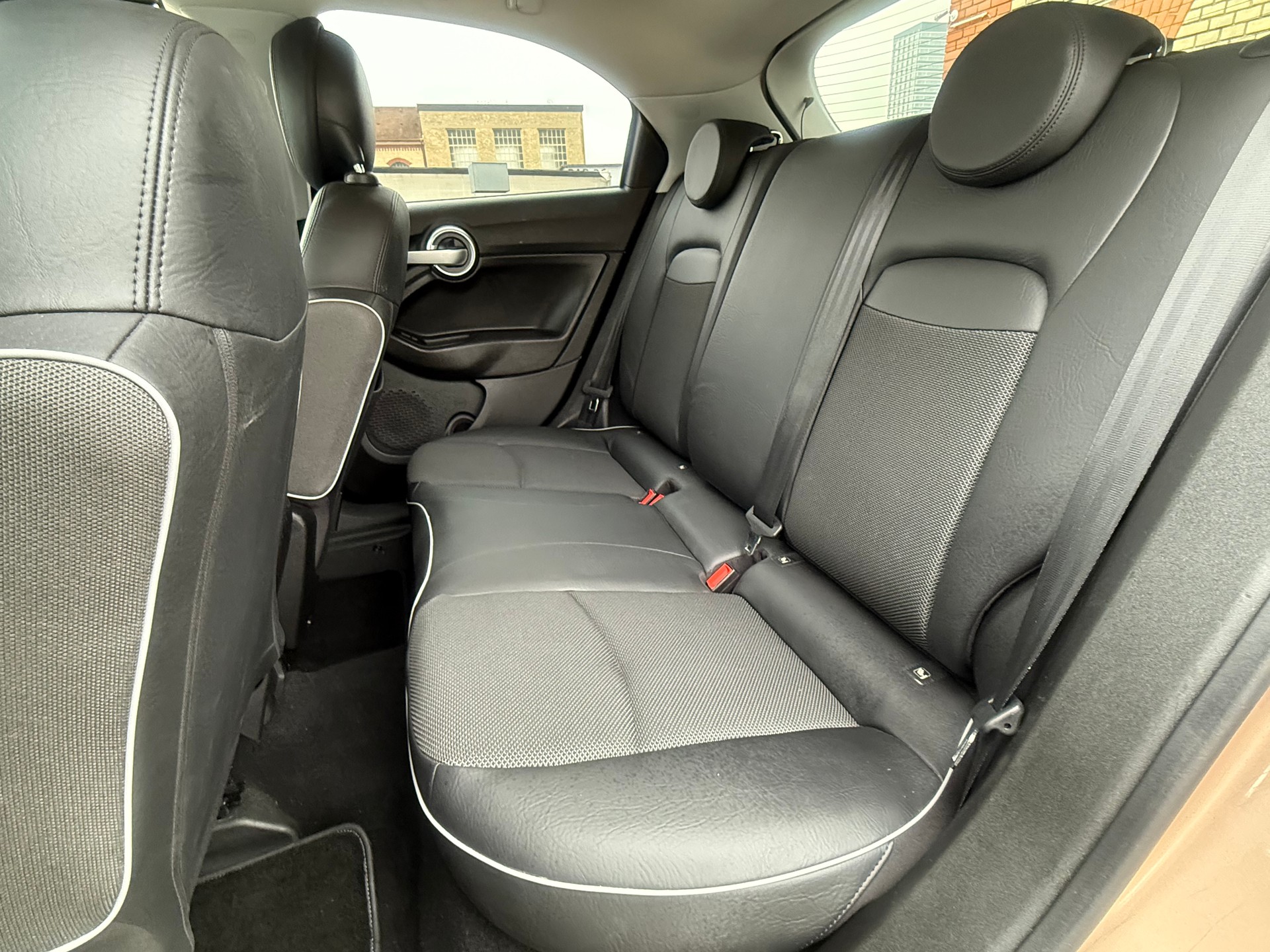 FIAT 500X 1.4T Cross 4x4 Automatic-image-13