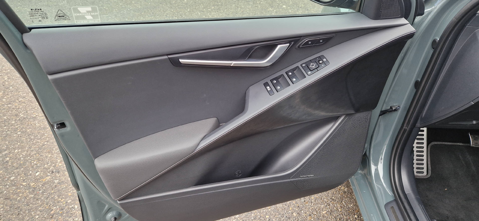KIA Niro 1.6 GDi Plug-in Hybrid Style+-image-2