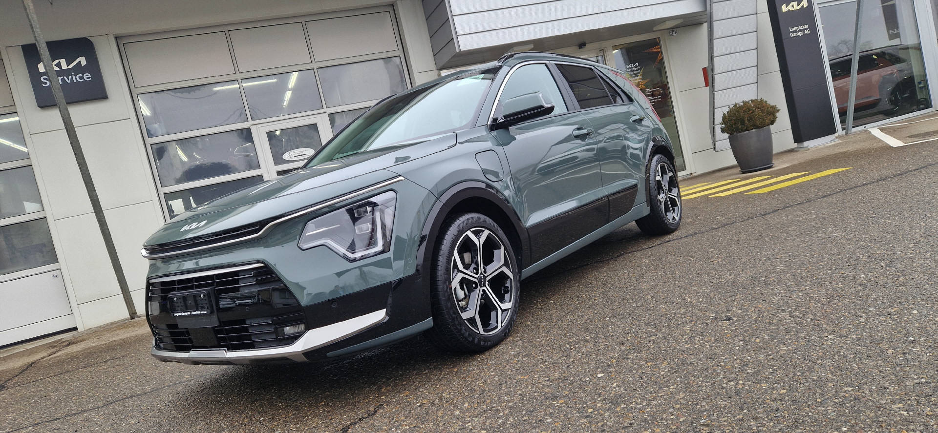 KIA Niro 1.6 GDi Plug-in Hybrid Style+-image-0