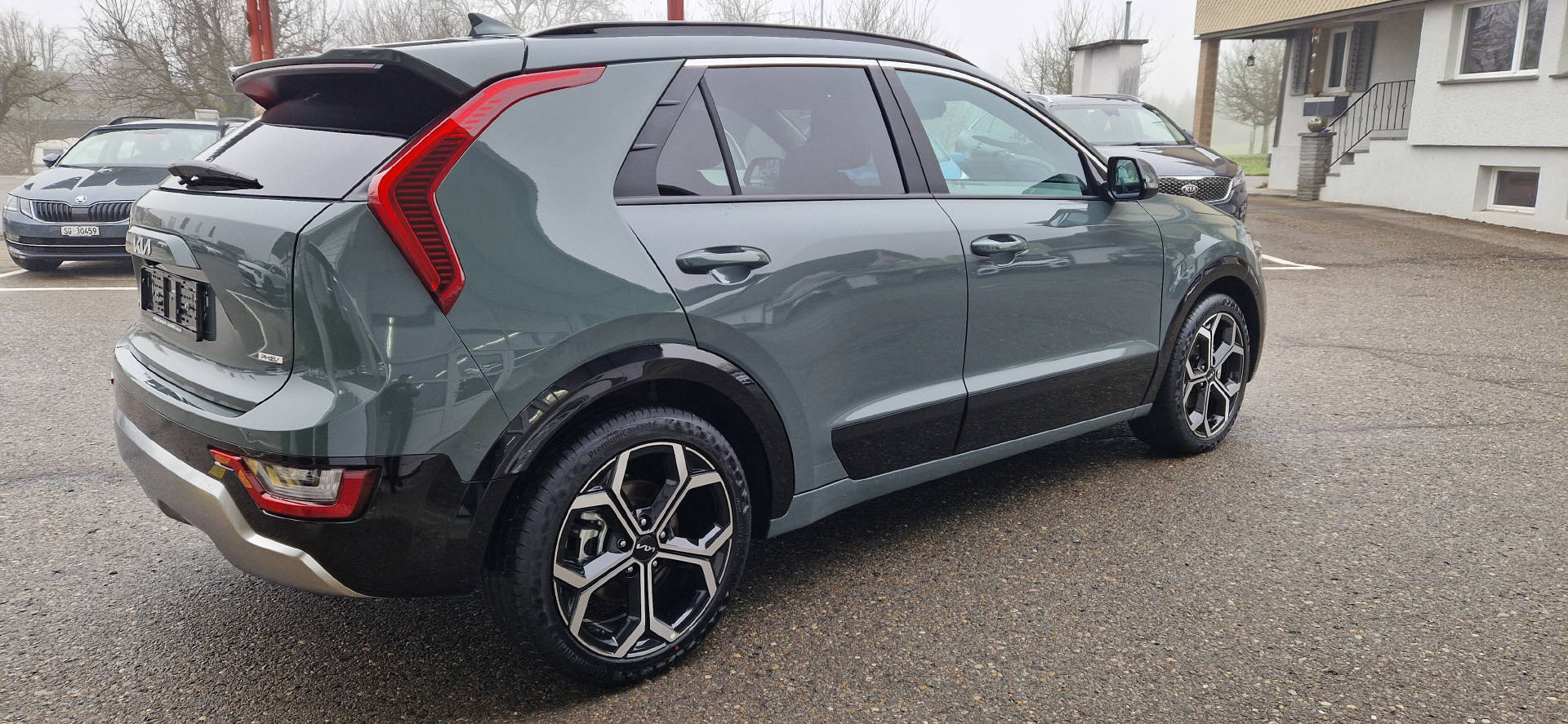 KIA Niro 1.6 GDi Plug-in Hybrid Style+-image-12