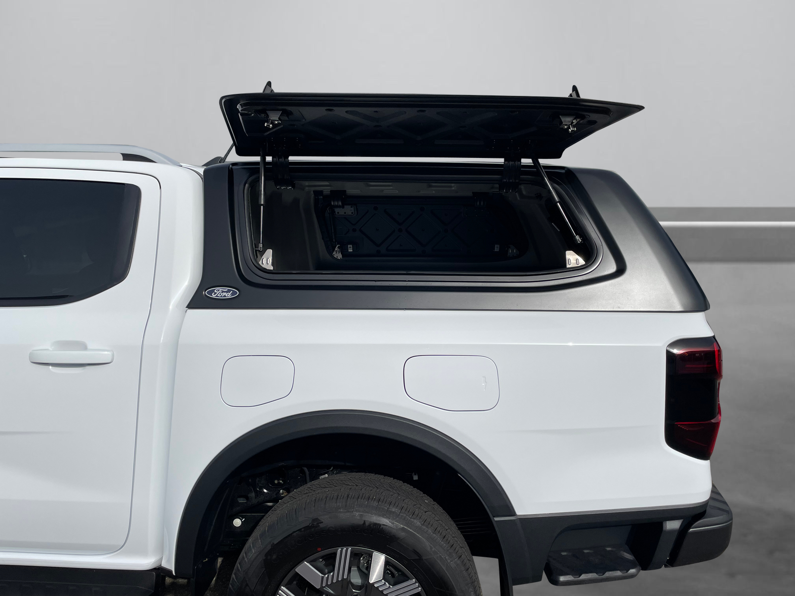 FORD Ranger DKab.Pick-up 2.3 EcoBoost 4x4 Wildtrak PHEV-image-11