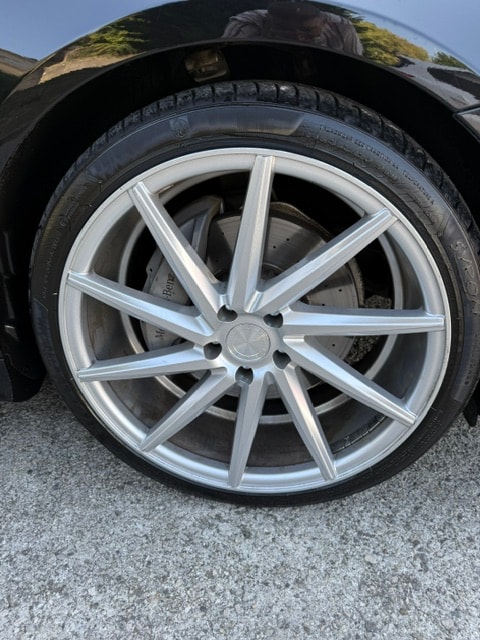 MERCEDES-BENZ E 200 Coupé AMG Line 4 Matic 9G-Tronic-image-28