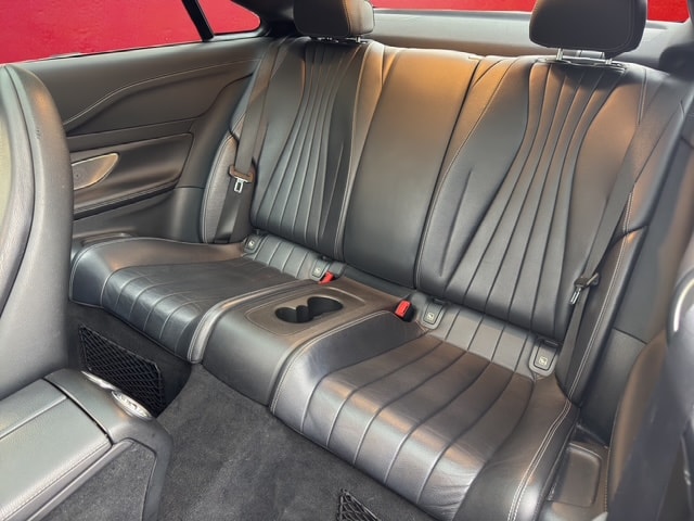 MERCEDES-BENZ E 200 Coupé AMG Line 4 Matic 9G-Tronic-image-25