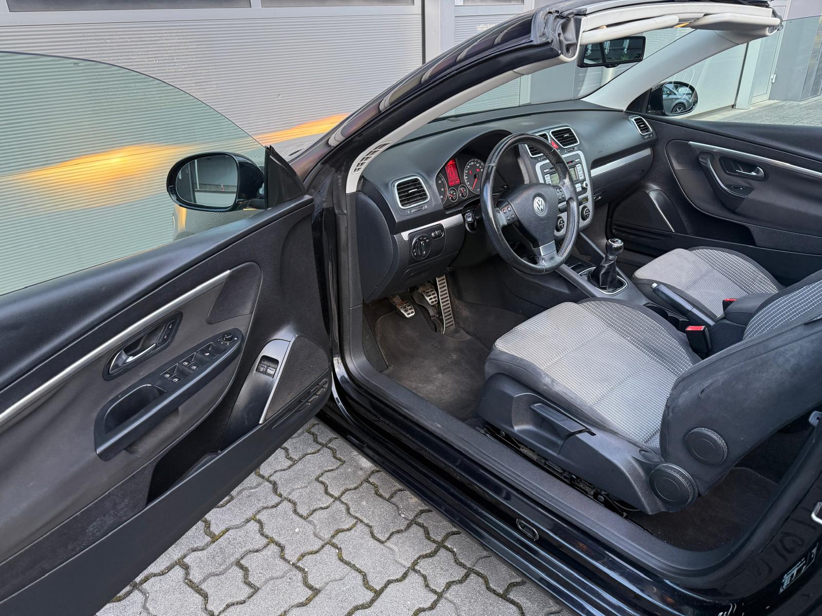 VW Eos 2.0 FSI-image-6