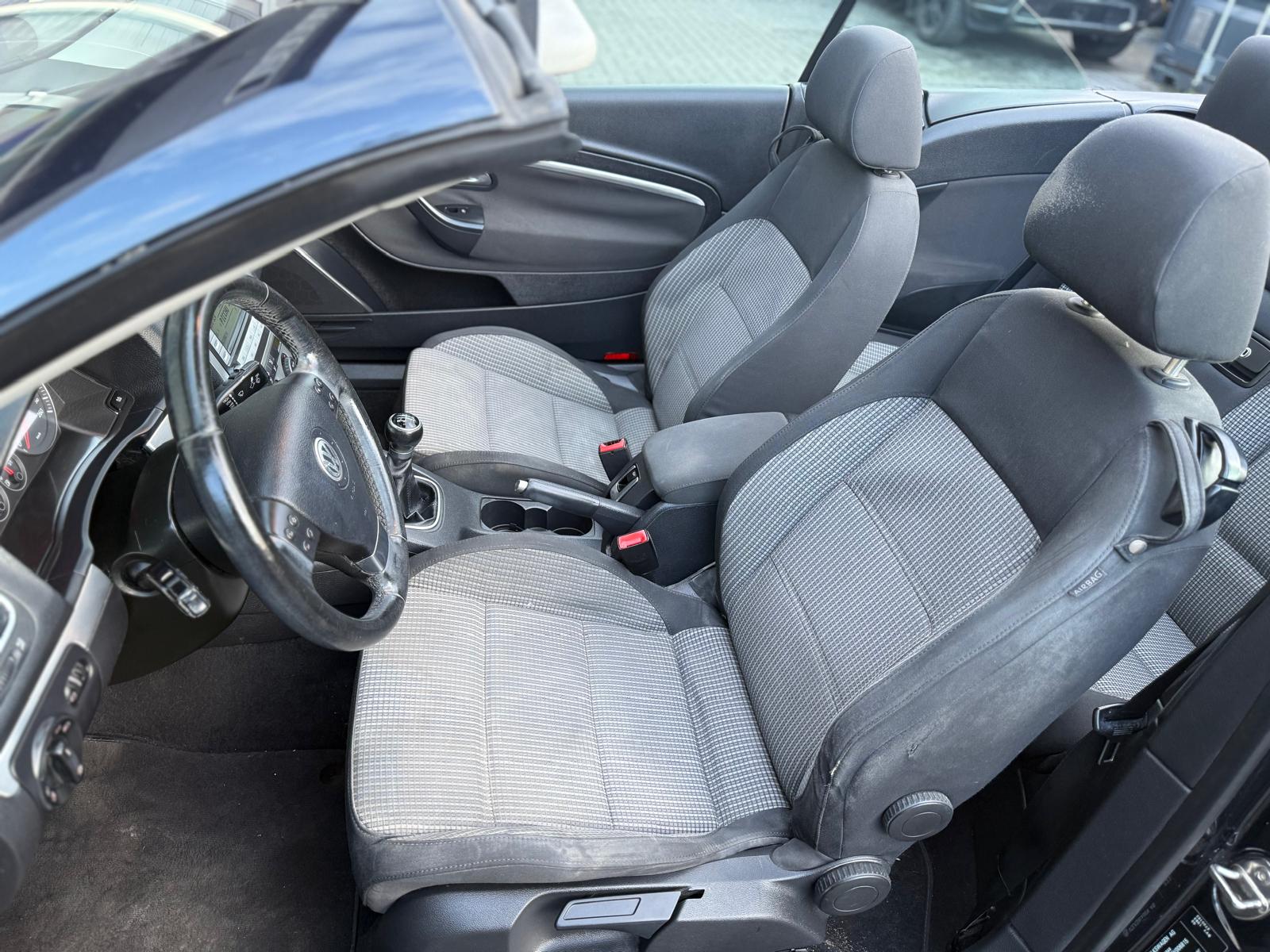 VW Eos 2.0 FSI-image-7