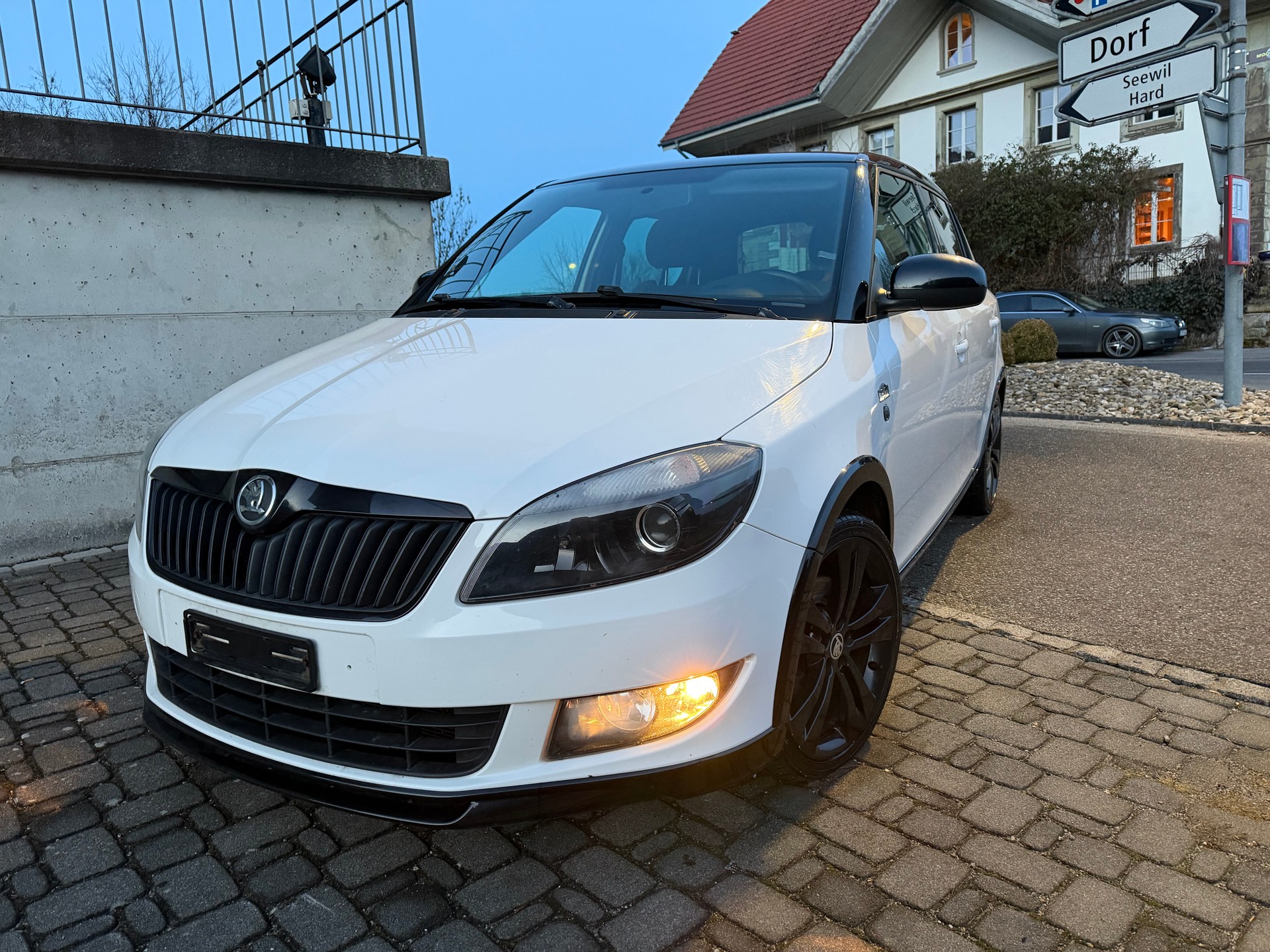 SKODA Fabia 1.2 TSI Monte Carlo-image-0