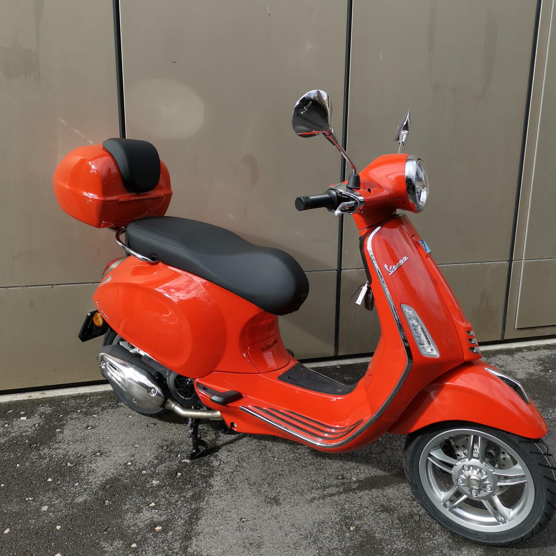 PIAGGIO Vespa 125 Primavera Euro 5+-showroom-element-1
