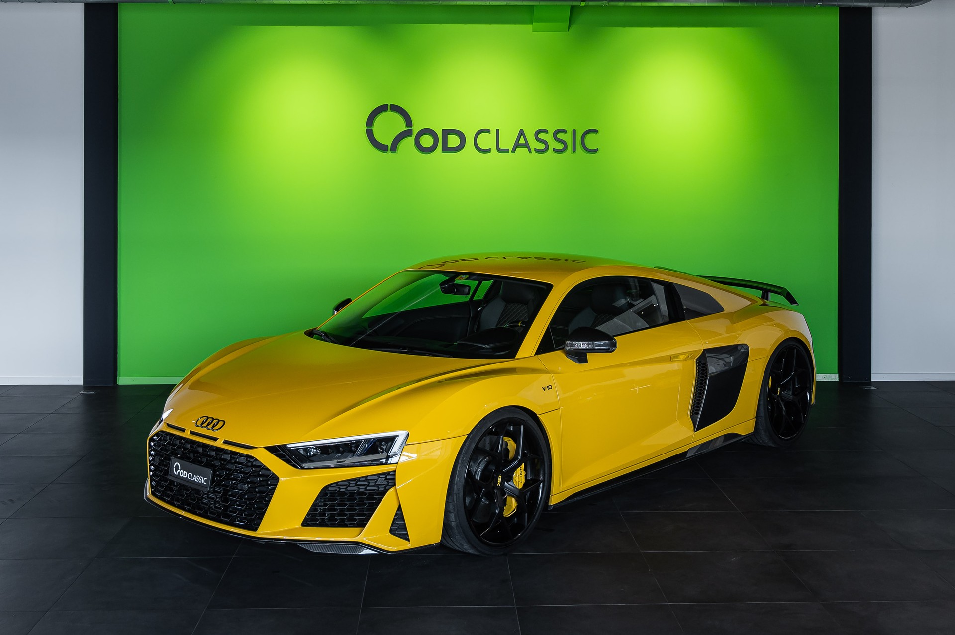 AUDI R8 Coupé performance Jaune Vegas S-Tronic-image-0