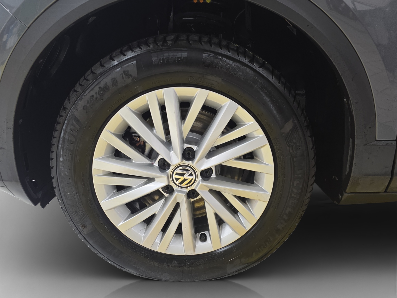VW T-Roc 2.0 TSI Advance DSG 4Motion-image-13