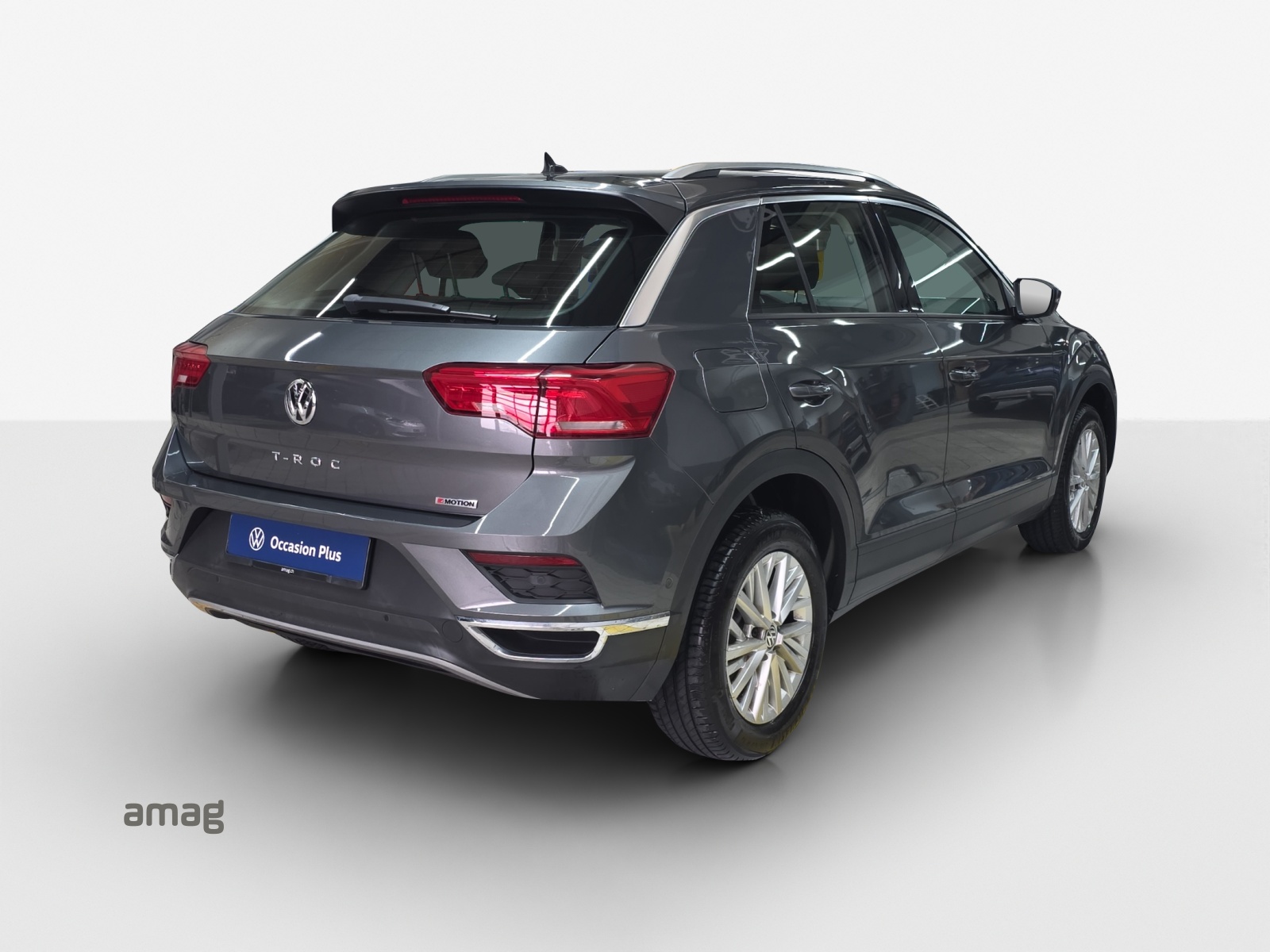 VW T-Roc 2.0 TSI Advance DSG 4Motion-image-4