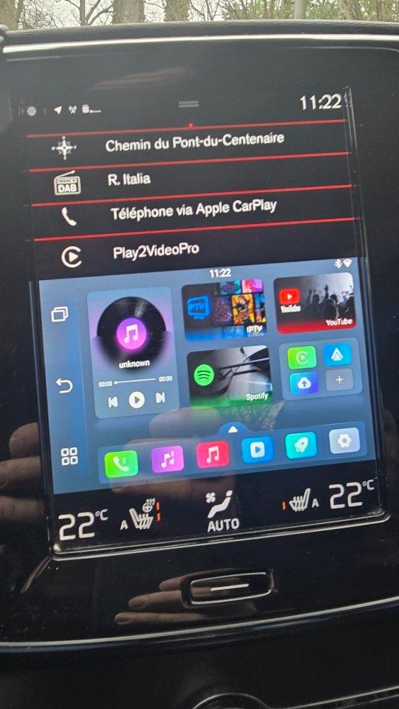 VOLVO XC40 B5 Benzin Mild Hybrid AWD R-Design Geartronic-image-9