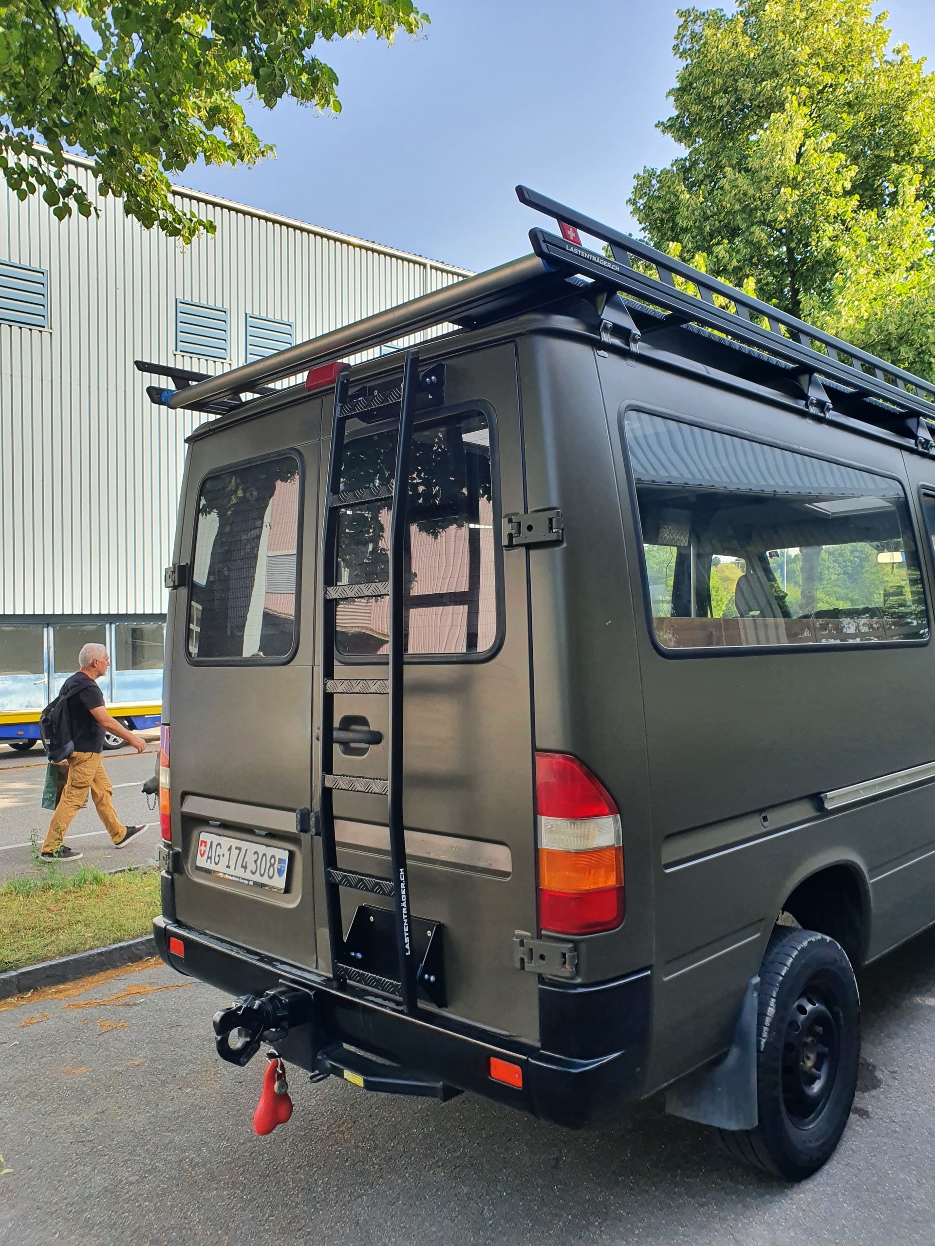 MERCEDES-BENZ 313 CDI 4x4-image-11