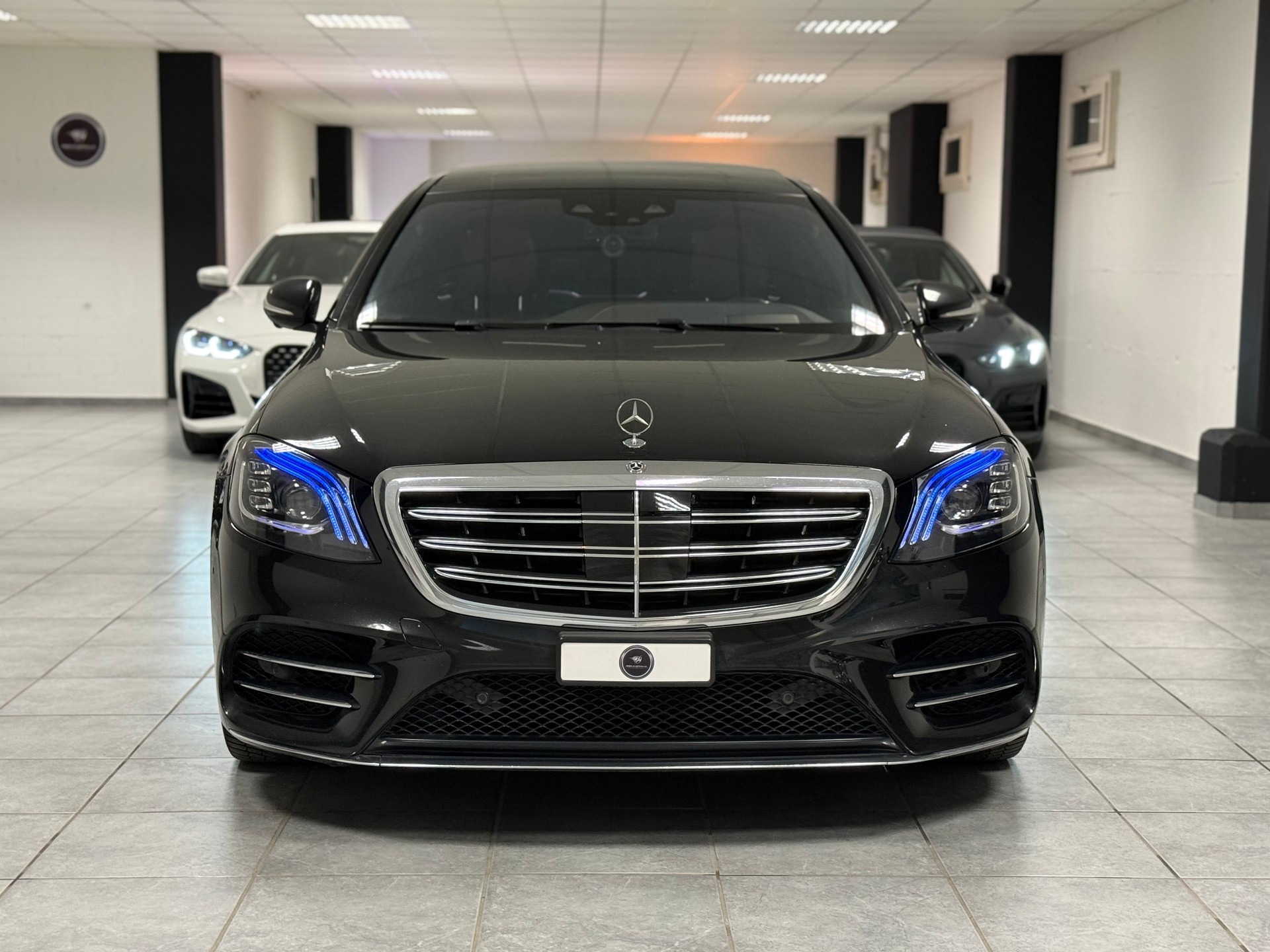 MERCEDES-BENZ S 450 4Matic 9G-Tronic-showroom-element-3