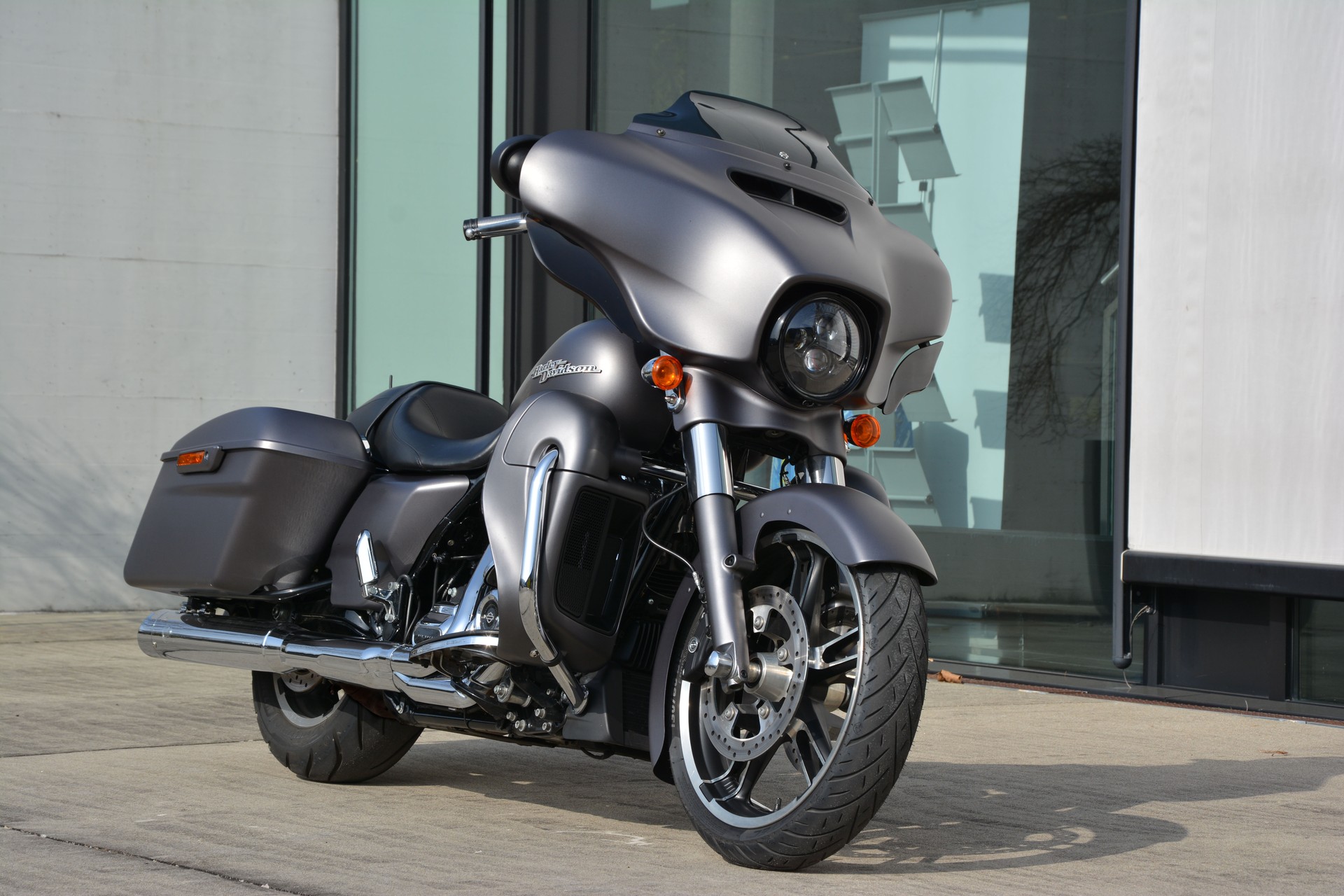HARLEY-DAVIDSON FLHXS Street Glide Special 107 ABS