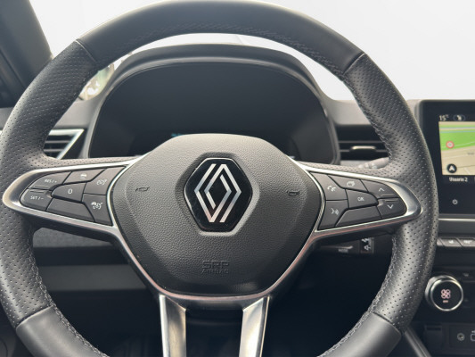 RENAULT Clio 1.0 Techno-image-8